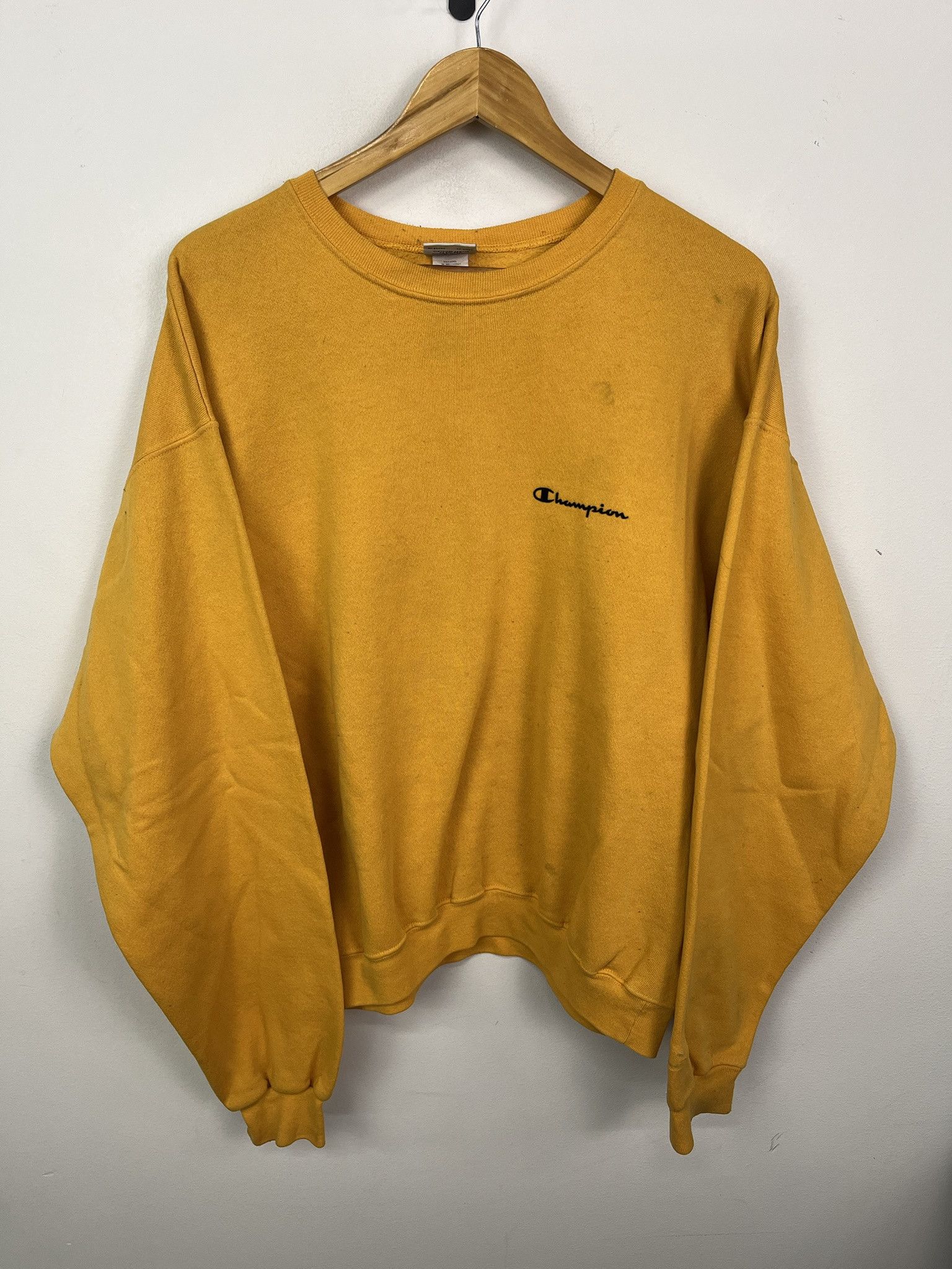 Vintage Vintage 90's Champion Blank Yellow Embroidered Pullover Crewneck Size L Size US L / EU 52-54 / 3 - 1 Thumbnail