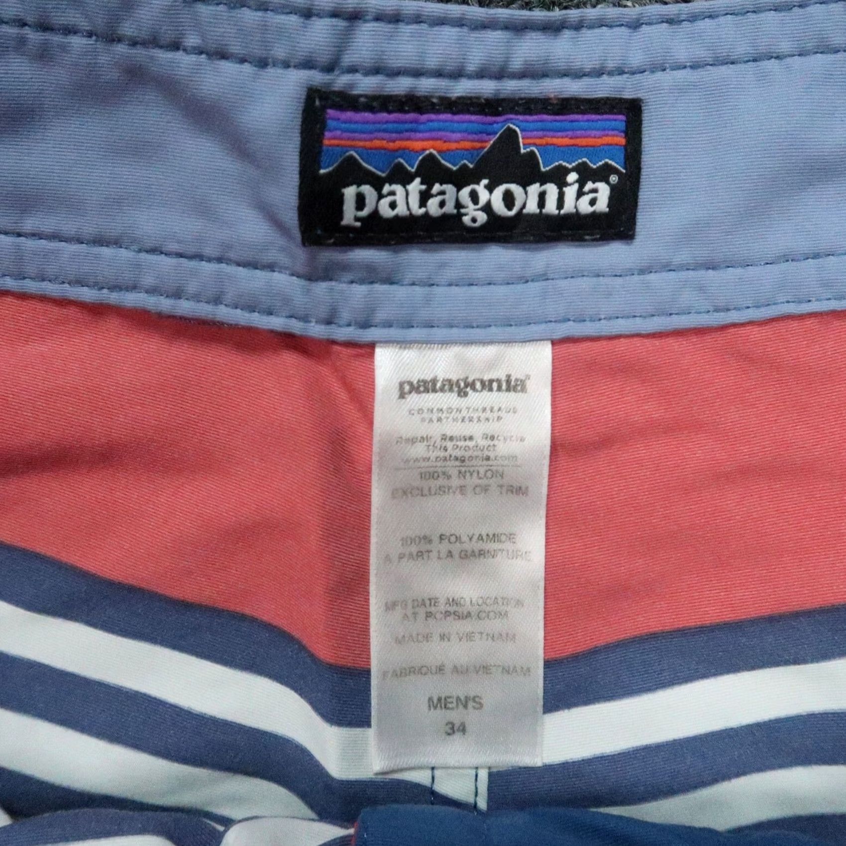Patagonia Patagonia Board Shorts Mens 34 Blue White Red Stripe Wavefarer Zip Pocket Swim Bottoms Size US 34 / EU 50 - 3 Thumbnail