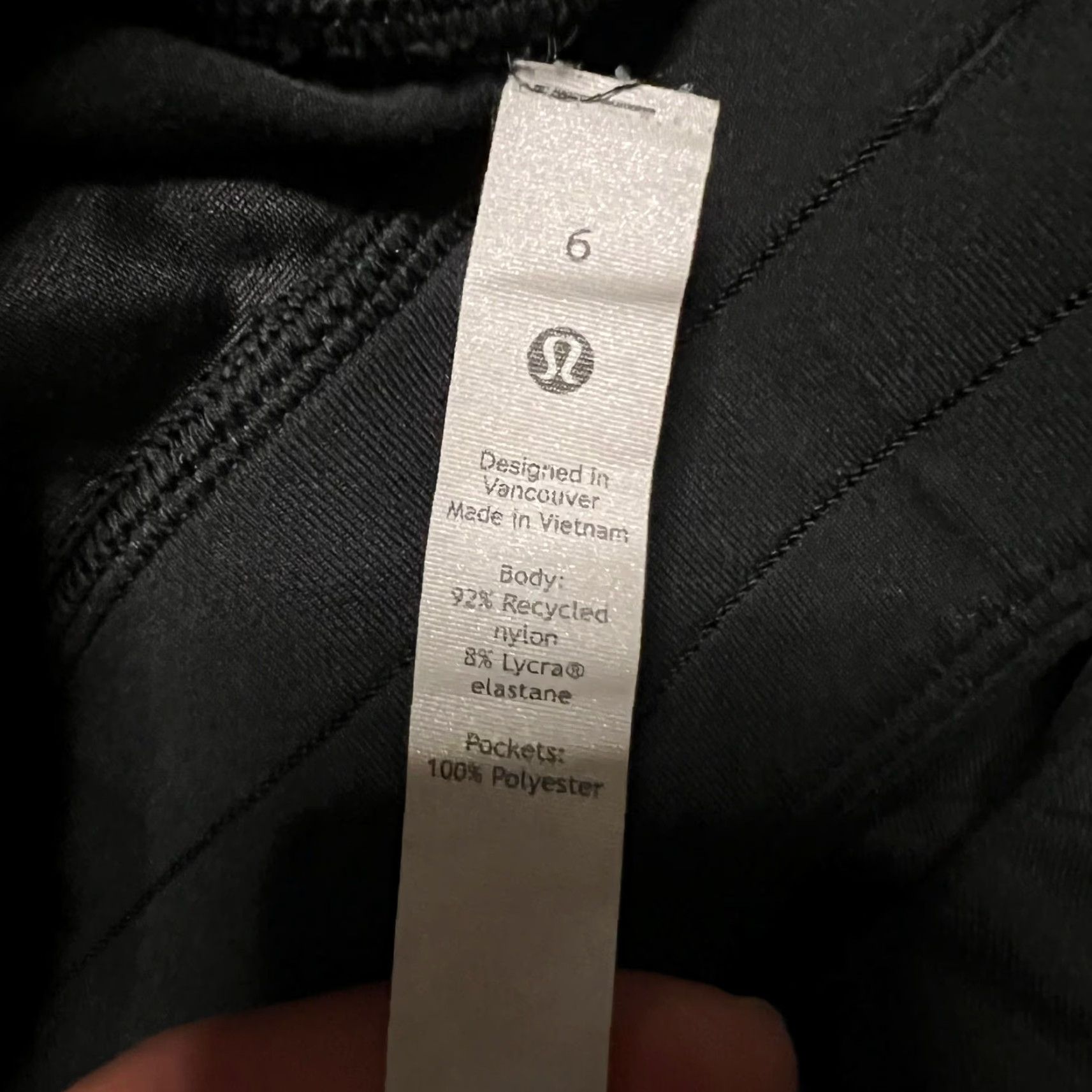 Lululemon Lululemon Pants Womens 6 Jogger High Rise Ready to Rulu Black W5DP2s Size 28" / US 6 / IT 42 - 6 Thumbnail