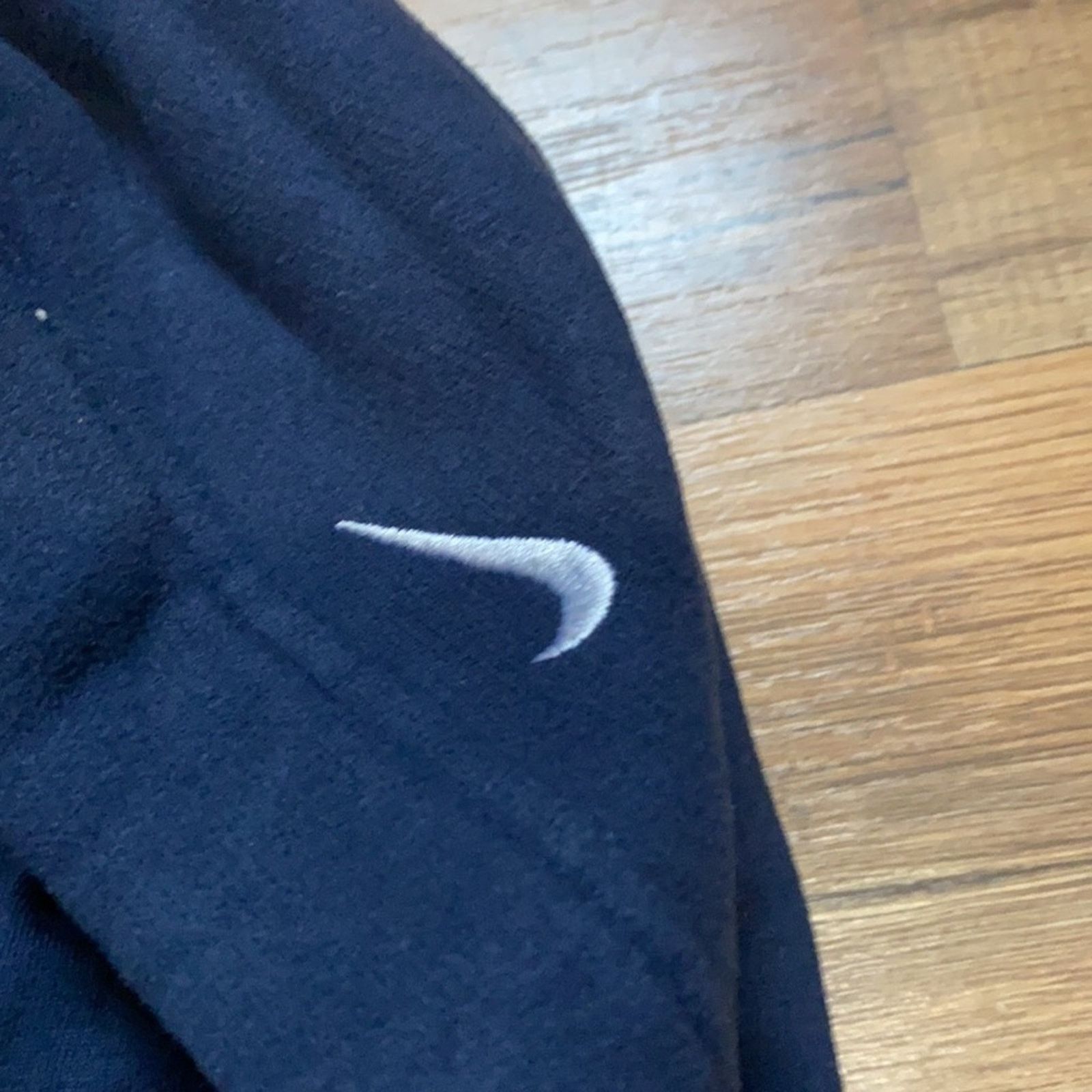 Nike Y2K Nike spell out center swoosh hoodie Size US L / EU 52-54 / 3 - 3 Thumbnail