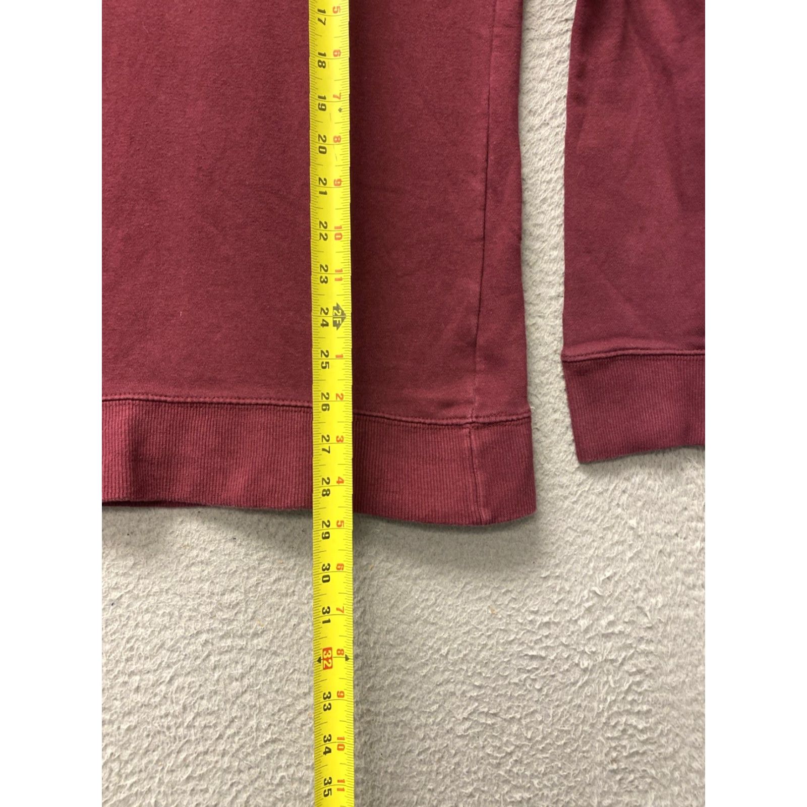 Champion Champion Sweatshirt Men’s S Long Raspberry RED /0238 Shirt Adult Men Size S Red Fleece Pullover Crew Neck Longer Length Size US S / EU 44-46 / 1 - 6 Thumbnail