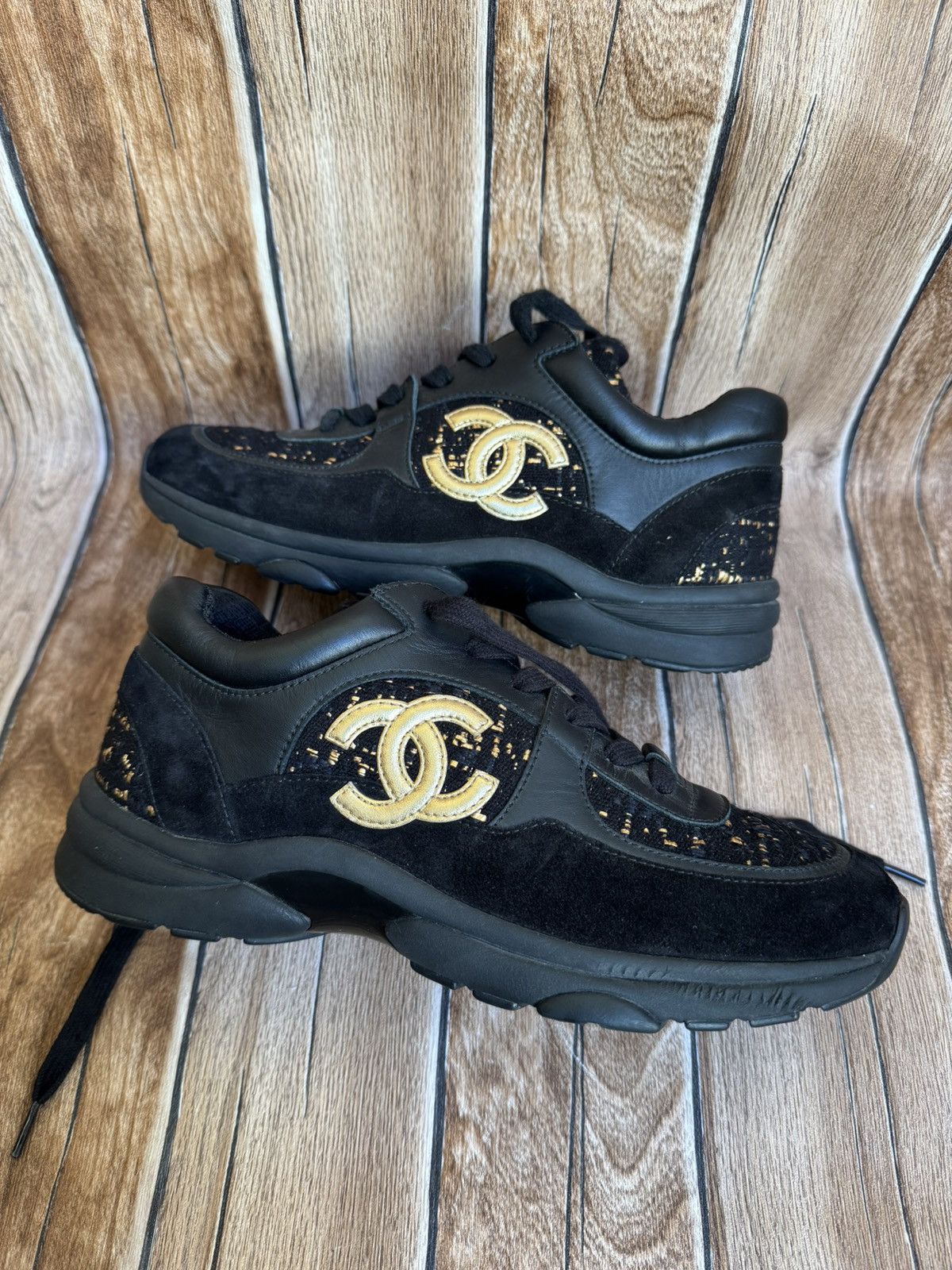 Chanel Suede Cc logo tweed trainers Size US 6 / EU 39 - 8 Thumbnail