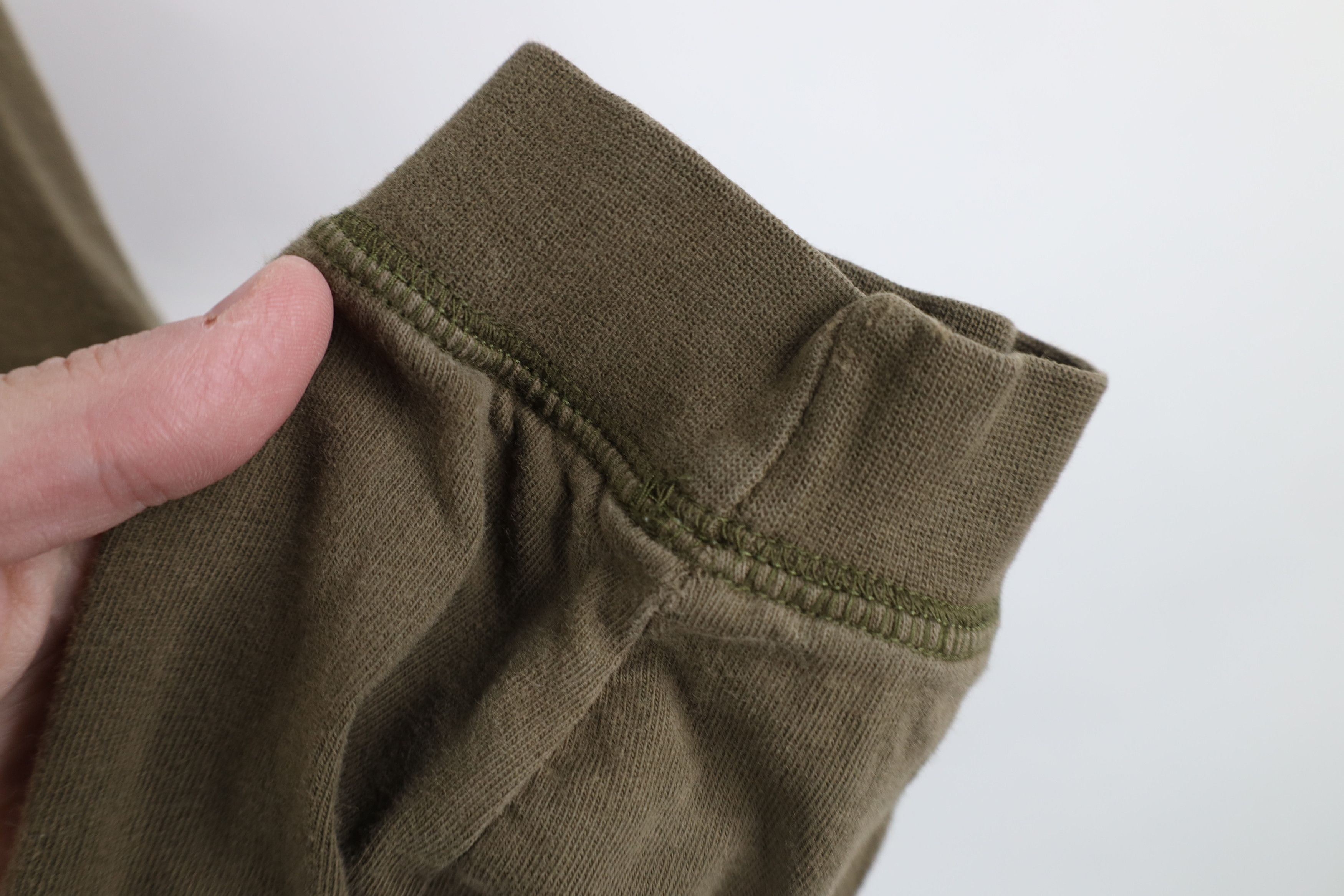 Vintage Vintage 90s Streetwear Long Sleeve Henley T-Shirt Green Size US S / EU 44-46 / 1 - 10 Thumbnail