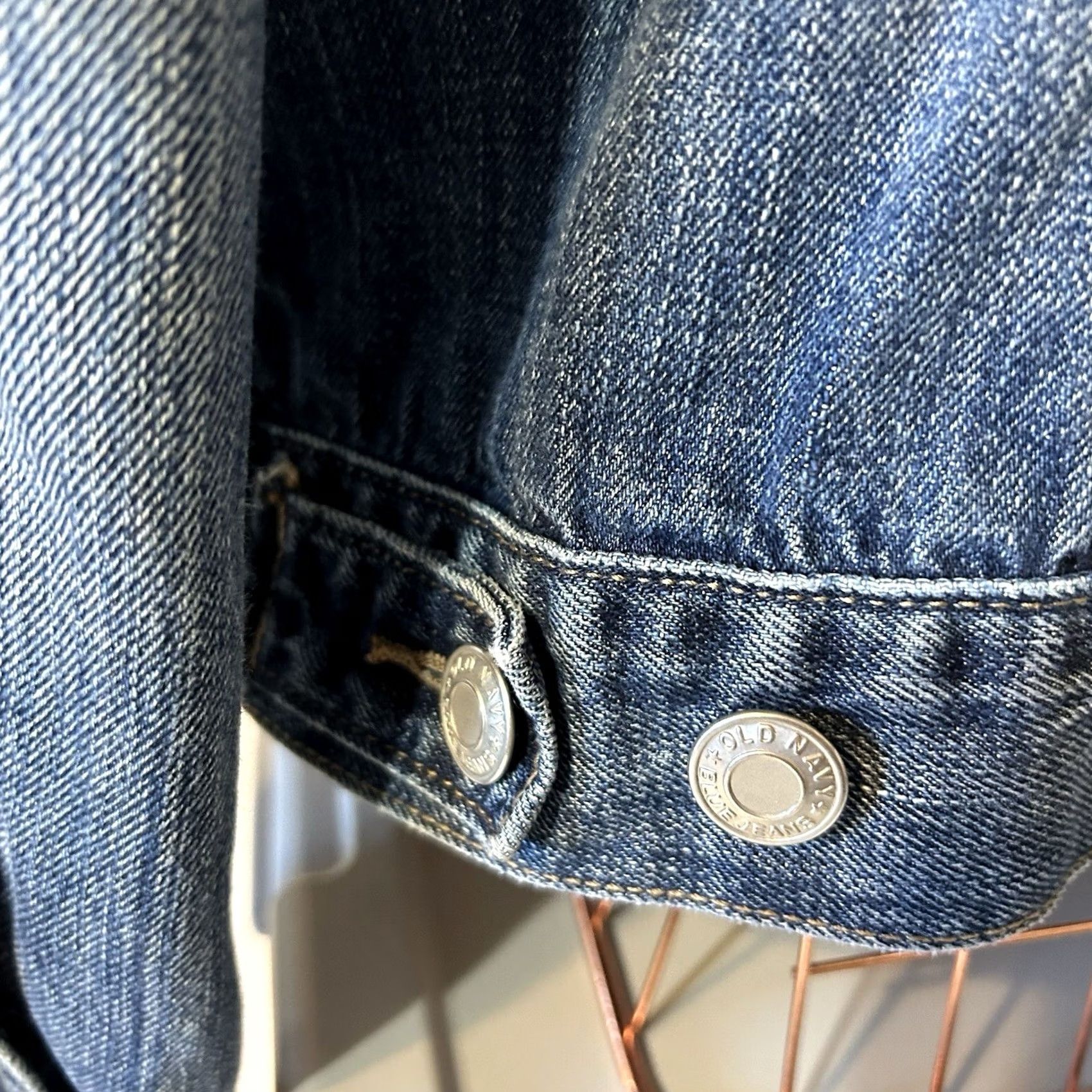 Old Navy Old Navy Maternity Denim Blue Jacket Women Medium Distressed RN#54023 Size 32" / US 10 / IT 46 - 5 Thumbnail