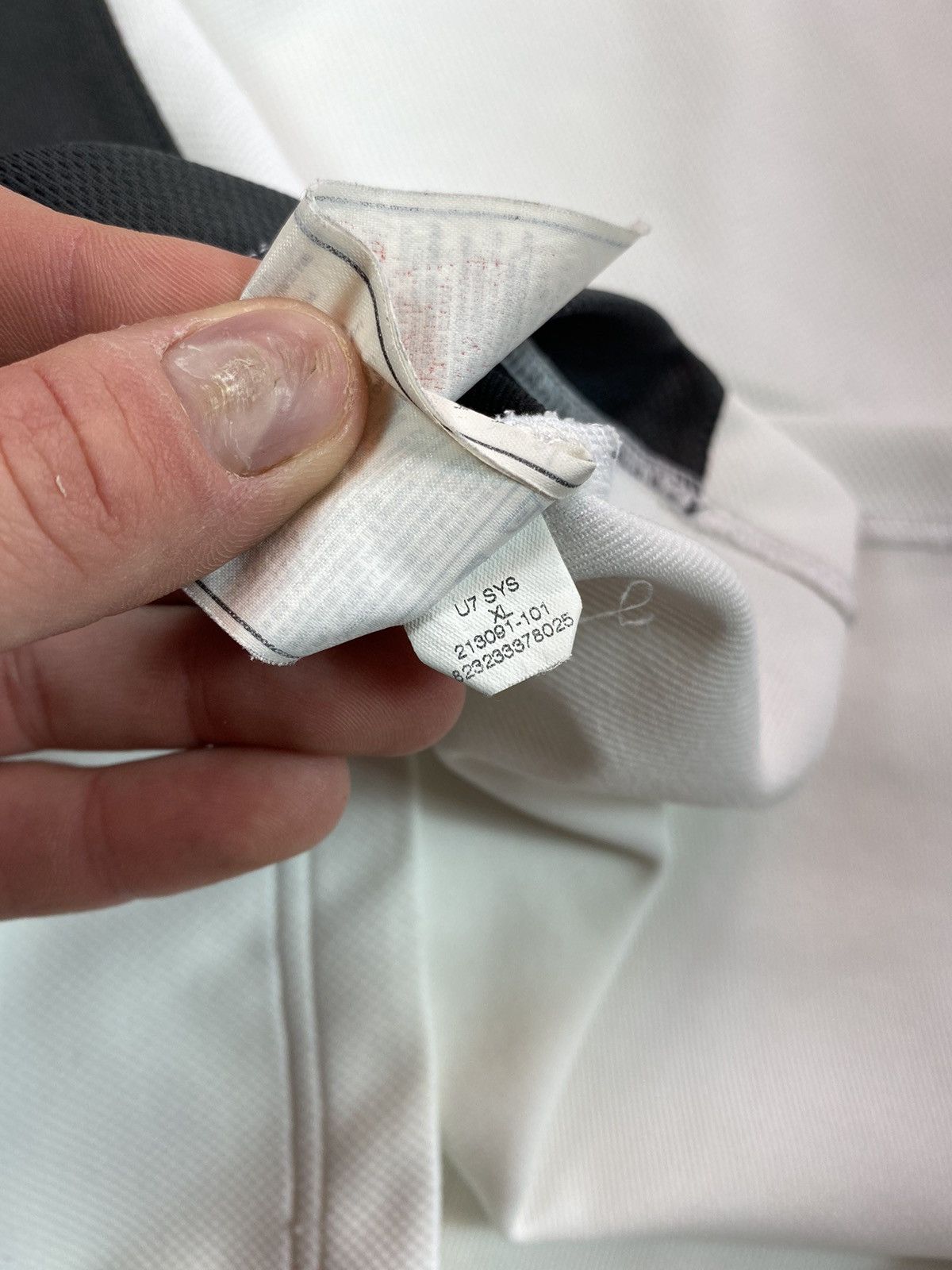 Nike × Vintage Vintage Kids Nike Shox White T-shirt With Logo Size US S / EU 44-46 / 1 - 12 Thumbnail