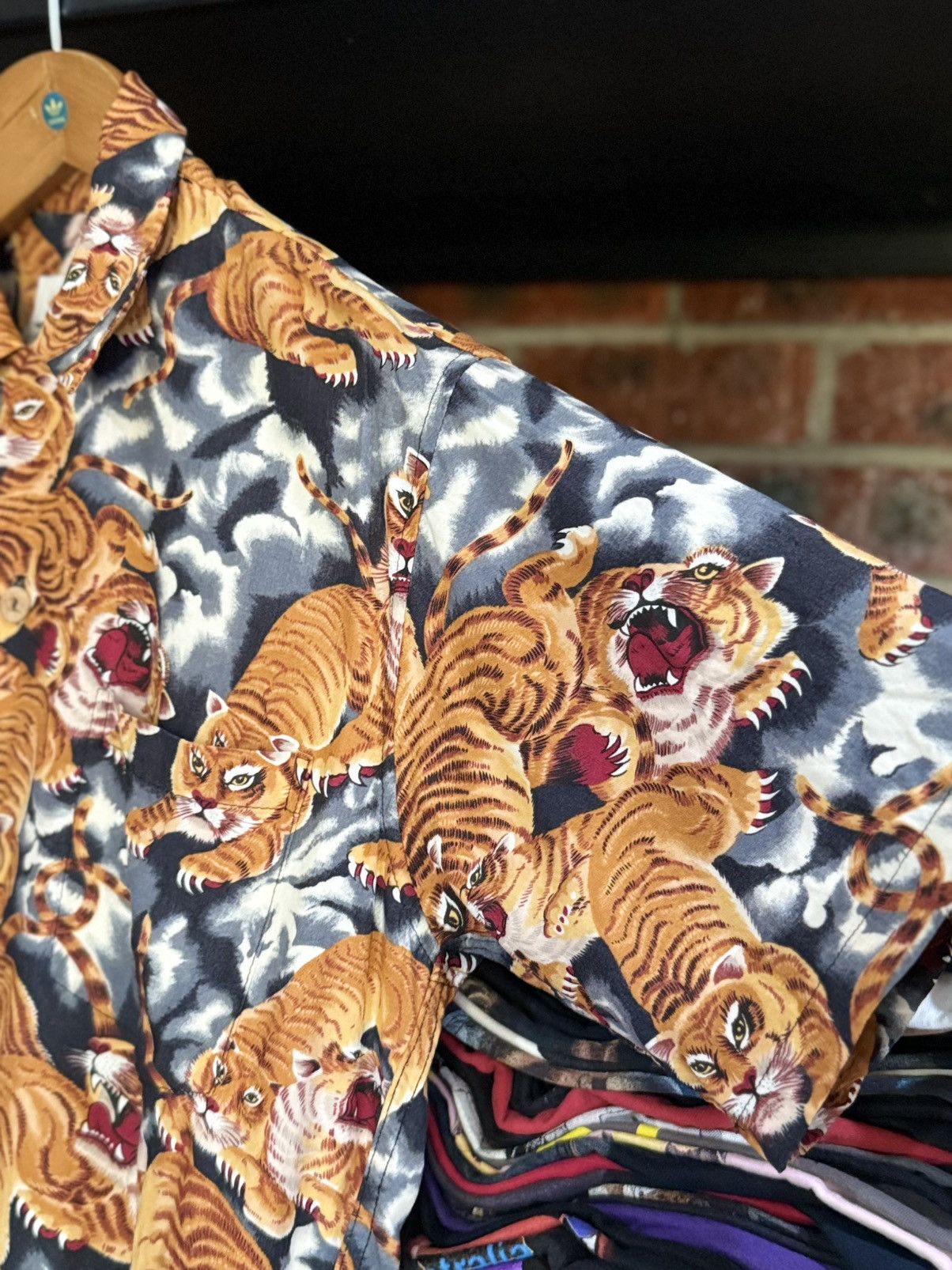 Sun Surf Vintage 80s Pineapple Juice Rayon 100 Tiger Button Up Size US M / EU 48-50 / 2 - 5 Thumbnail