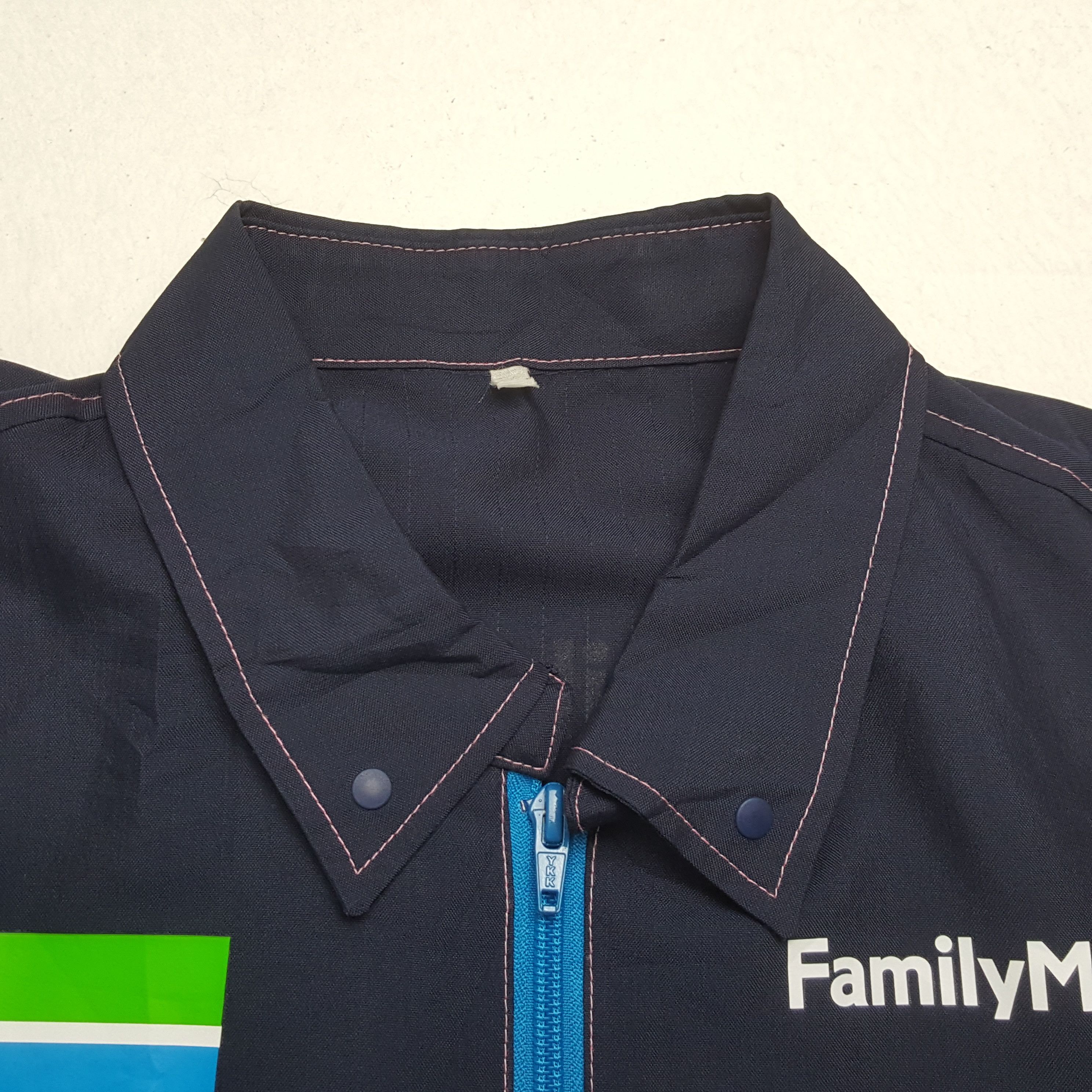 Japanese Brand × Vintage Vintage FAMILY MART Japanese Uniform Shirt Jacket Size US M / EU 48-50 / 2 - 11 Thumbnail
