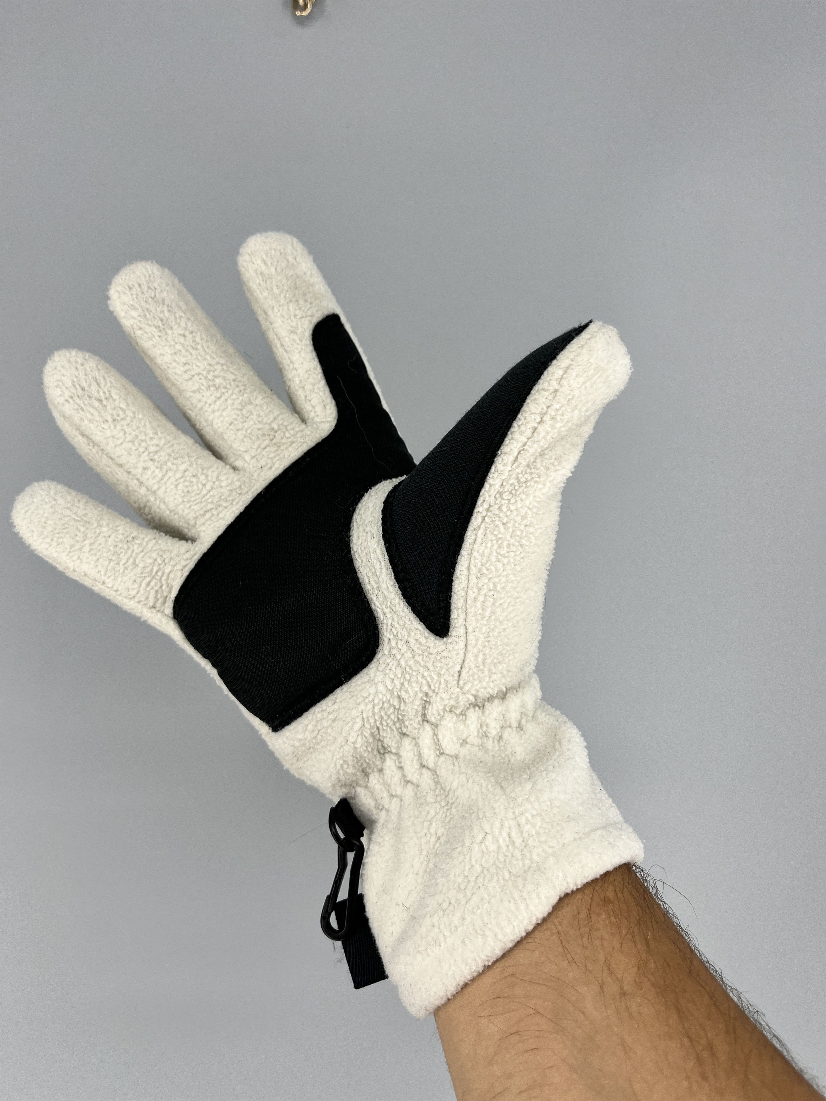 Jack Wolfskin Vintage Y2K Jack Wolfskin Fleece Outdoor Gloves Size ONE SIZE - 9 Thumbnail