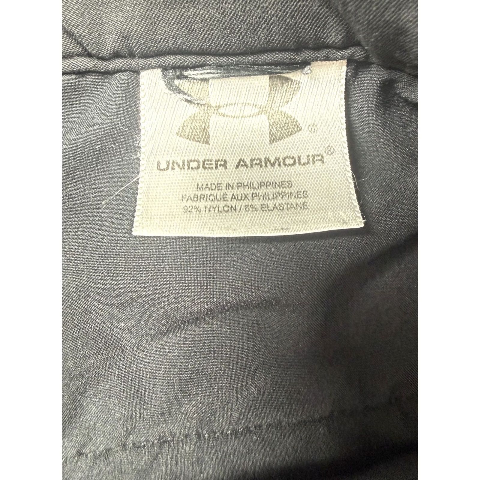 Under Armour Under Armour Chino Shorts Mens Gray Microfiber Stretch 9 Inseam Golf Casual Read Size US 32 / EU 48 - 3 Thumbnail