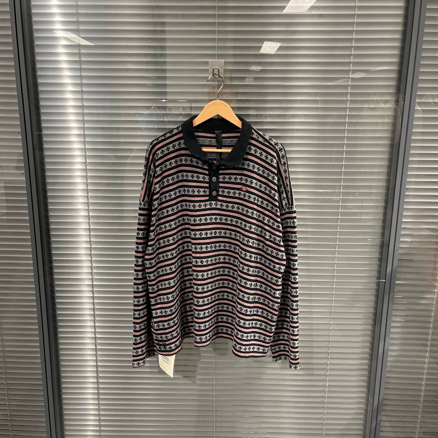 Chrome Hearts Chrome Hearts Mattyboy Red Lip Embroidery LS L 99N Size US L / EU 52-54 / 3 - 1 Thumbnail