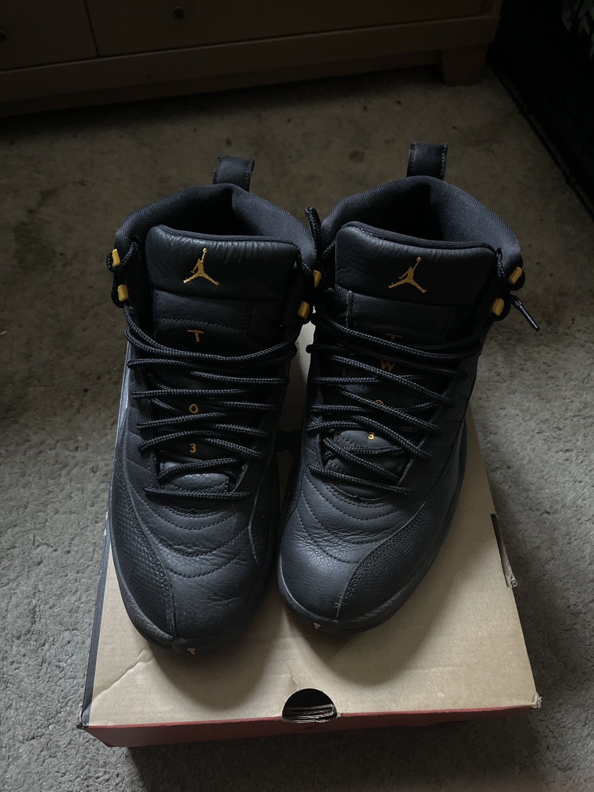 Jordan Brand Air Jordan 12 black taxi Size US 11 / EU 44 - 5 Thumbnail