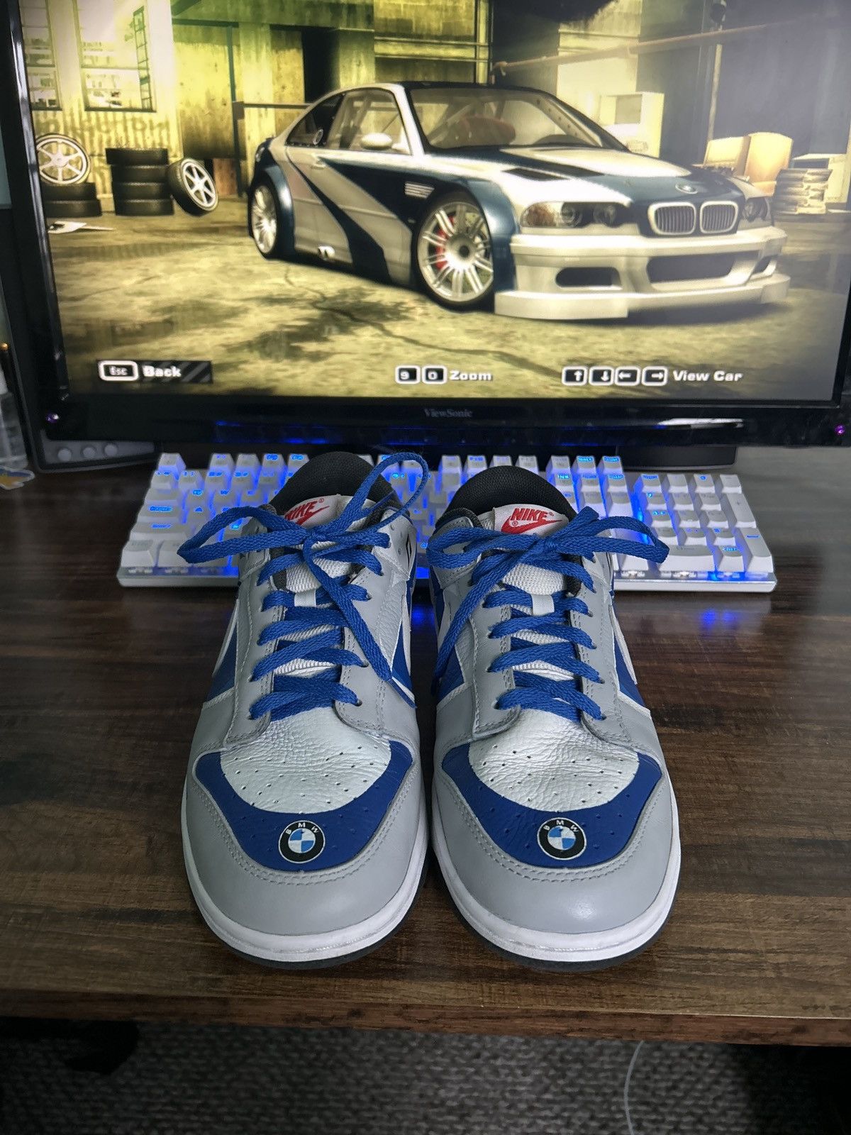 BMW Nike • NFS BMW • Dunk Low Size US 10.5 / EU 43-44 - 2 Thumbnail