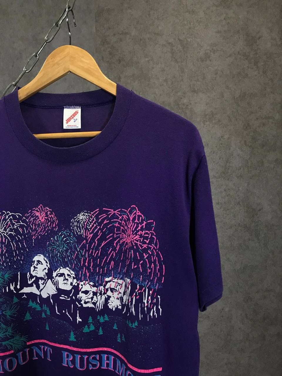 Vintage Mount Rushmore 1991 vintage made in USA tee Size US L / EU 52-54 / 3 - 2 Thumbnail