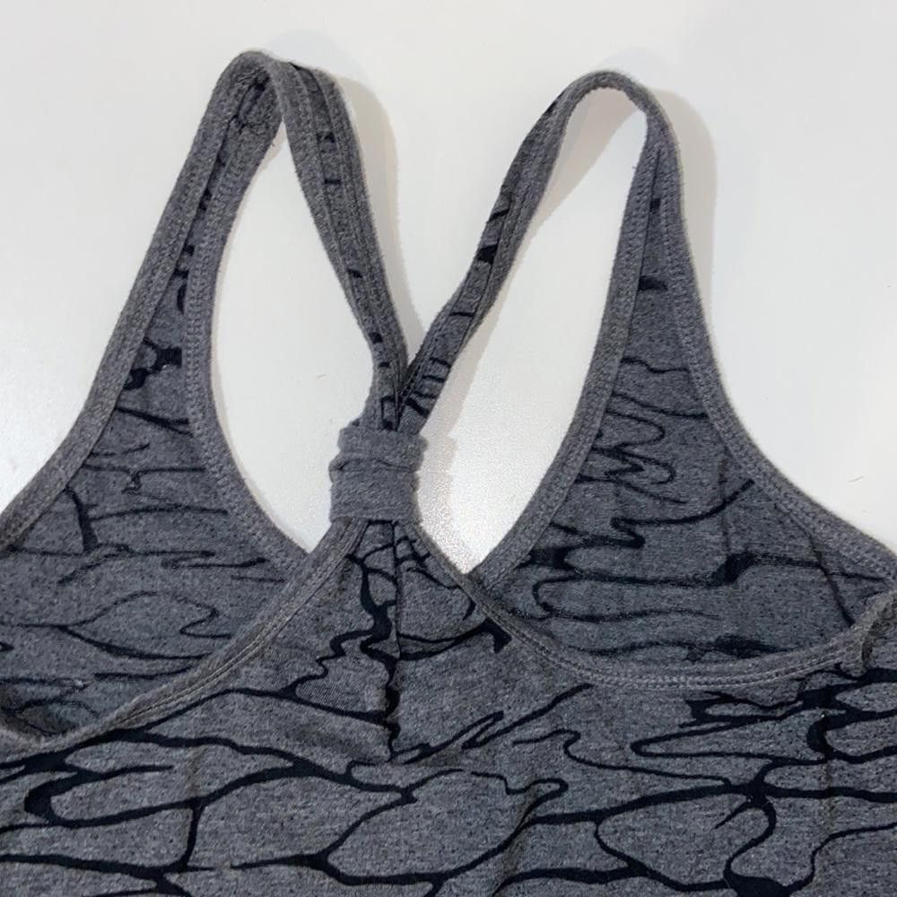 Old Navy Gray/Black Workout Tank Size XS Size ONE SIZE - 5 Thumbnail