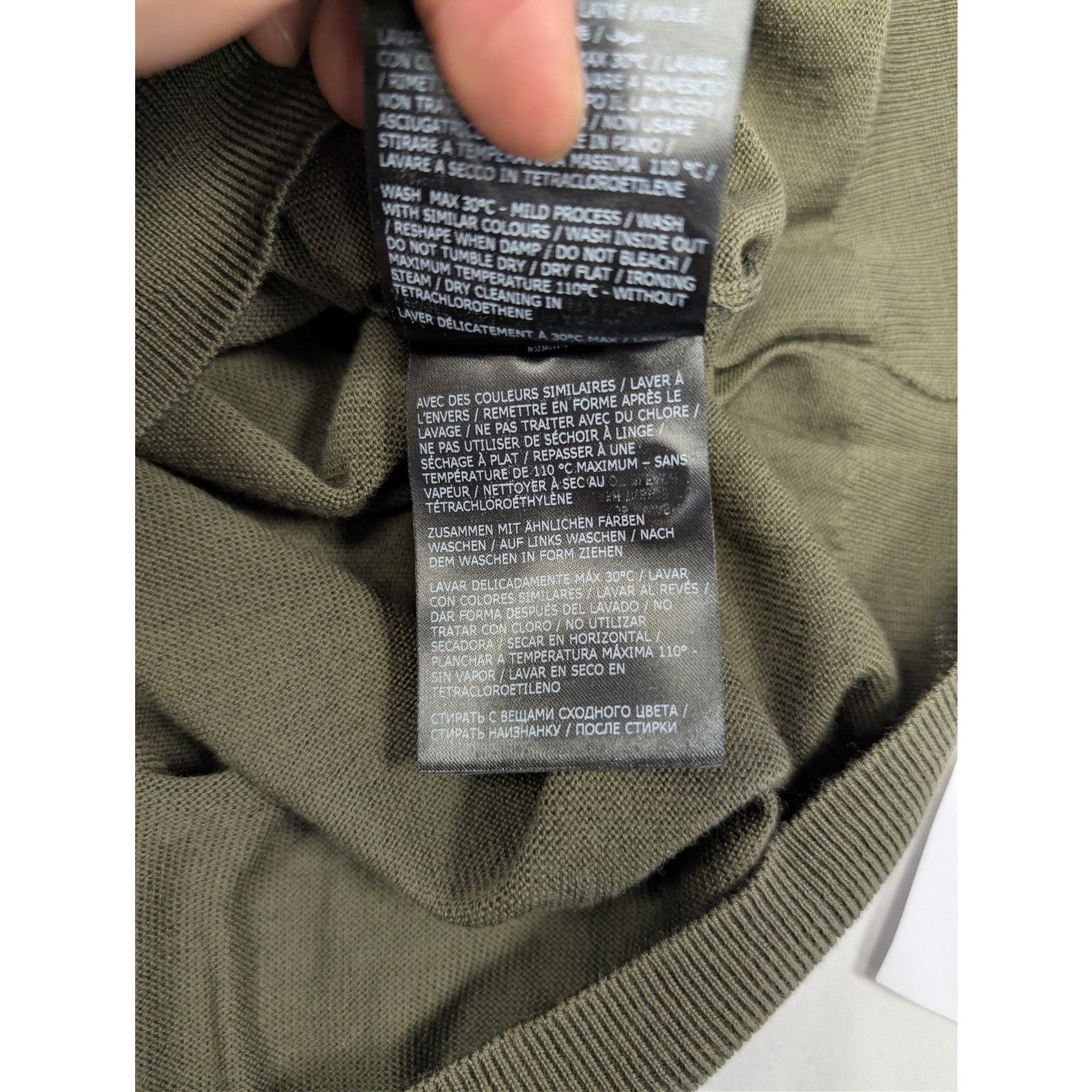 Boggi o1rshd1 CC20 Long Sleeve Knitwear Polo Shirt in Dark Brown Size US M / EU 48-50 / 2 - 19 Thumbnail
