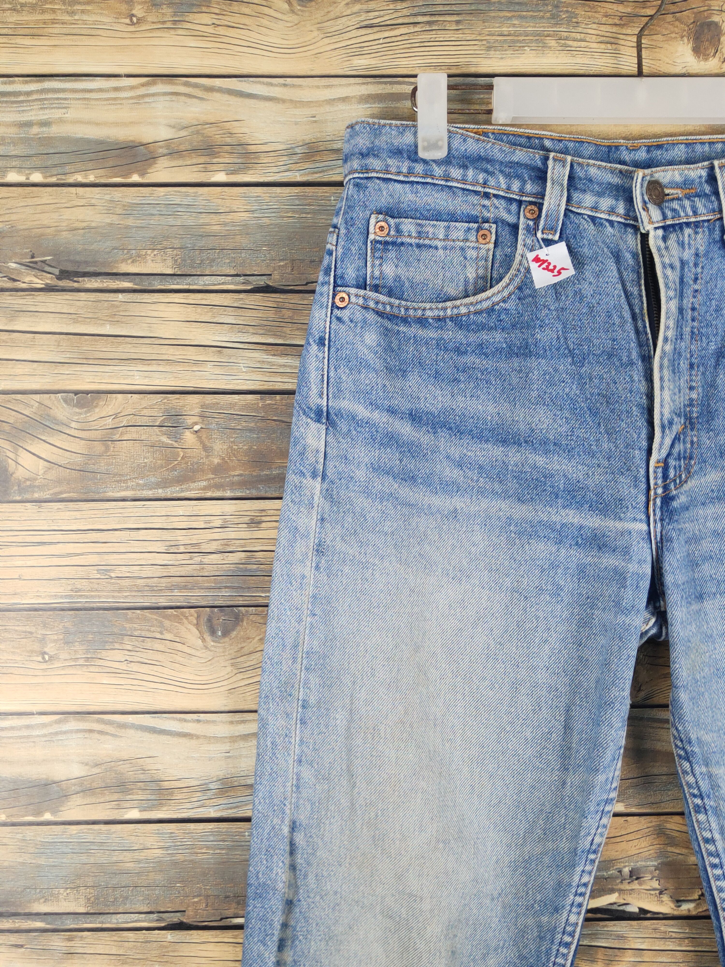 Levi's Levi's vintage Blue Distressed Ripped denim Jeans #w1325 Size US 32 / EU 48 - 3 Thumbnail