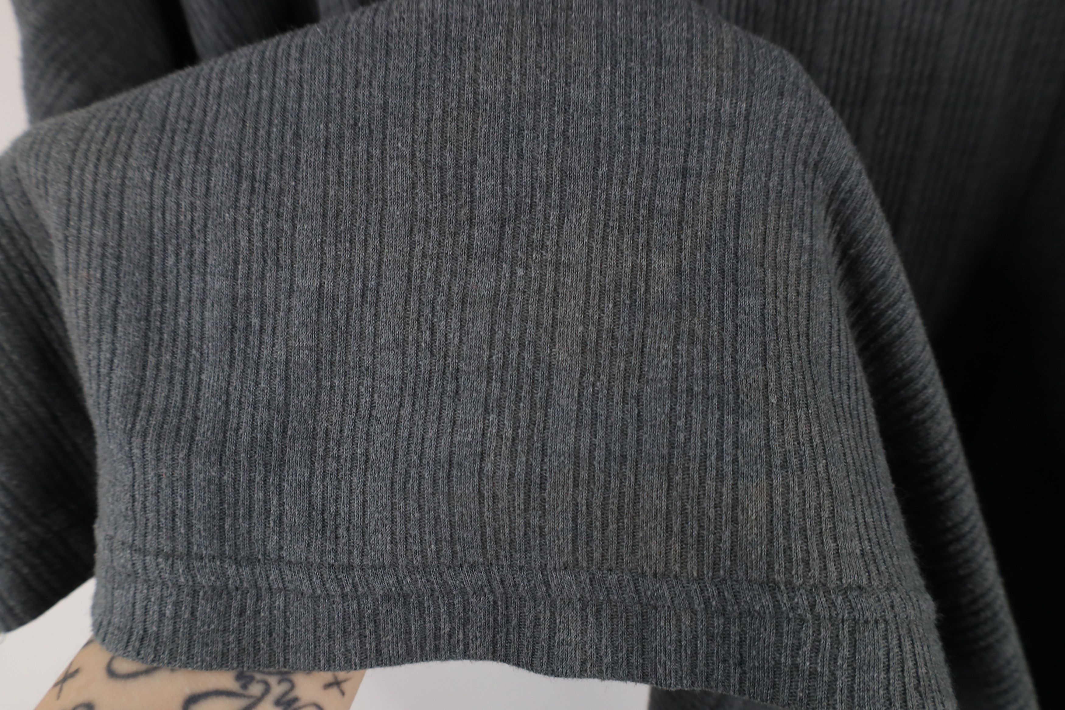 Vintage Vintage 90s Streetwear Baggy Fit Ribbed Knit Henley T-Shirt Size US XL / EU 56 / 4 - 5 Thumbnail