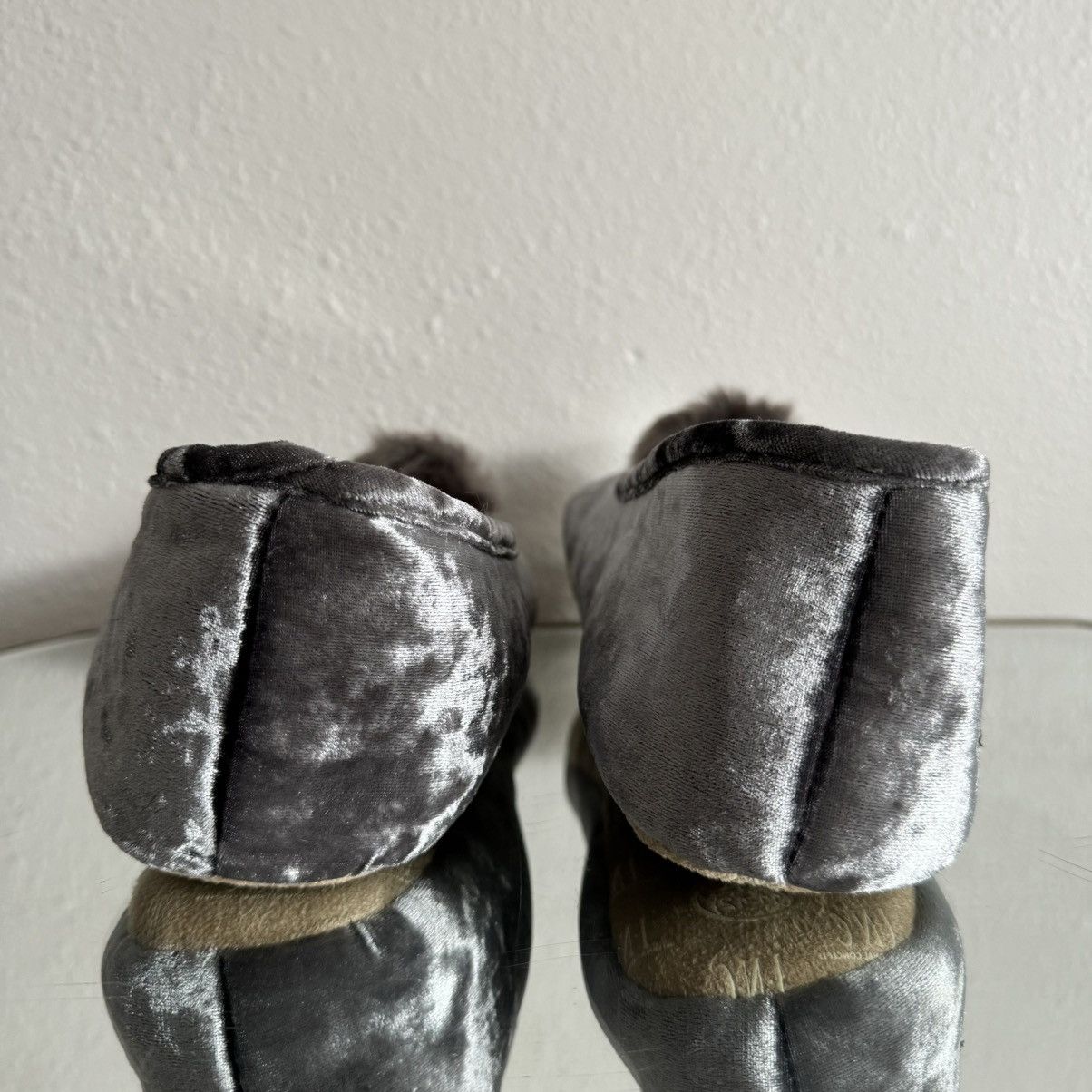 I.N.C INC Grey Crushed Velvet Pom Pom Tinkerbell House Slippers Size US 11 / IT 41 - 4 Thumbnail