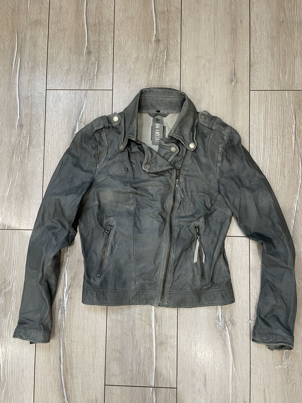 Designer × Japanese Brand Vintage Freaky Nations leather jacket woman's Size M / US 6-8 / IT 42-44 - 1 Thumbnail