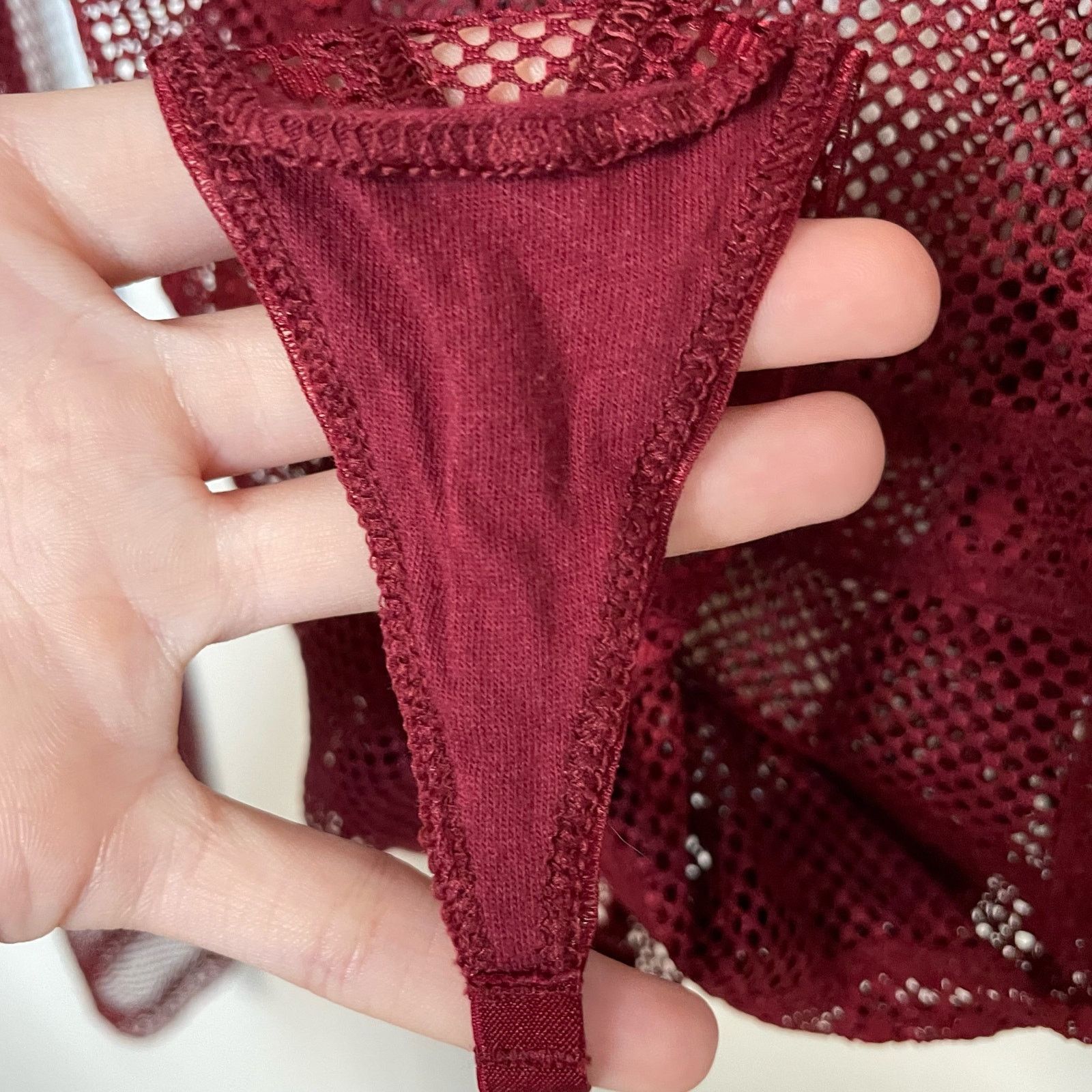 Victoria's Secret Victoria's Secret Red Bodysuit XS Womens Mesh Long Sleeve Size XS / US 0-2 / IT 36-38 - 4 Thumbnail