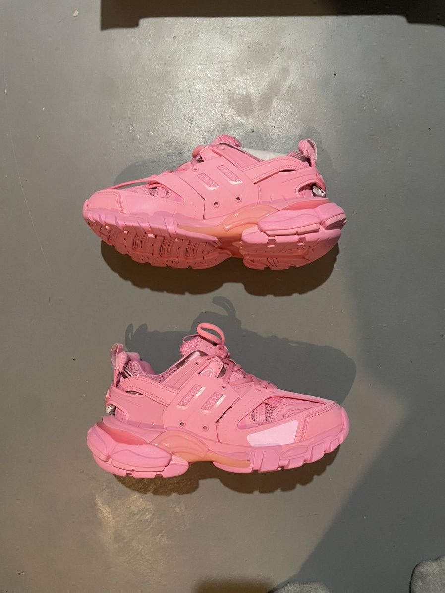 Balenciaga Balenciaga Womens Guava Pink Track Sneaker Size 5.5W NWT Size US 5.5 / IT 35.5 - 2 Thumbnail