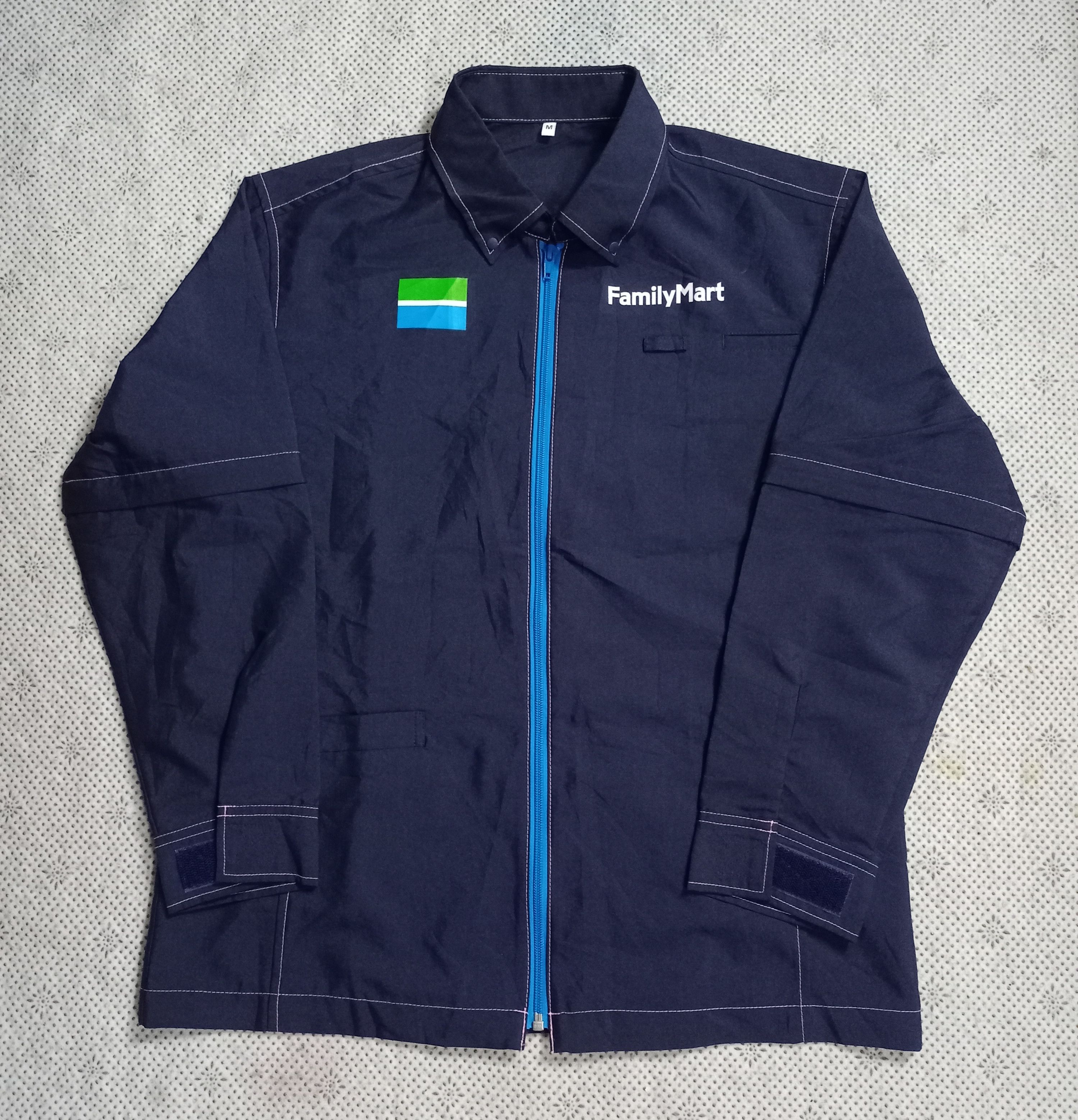Japanese Brand Family Mart Uniform Worker Jacket Size US M / EU 48-50 / 2 - 1 Thumbnail
