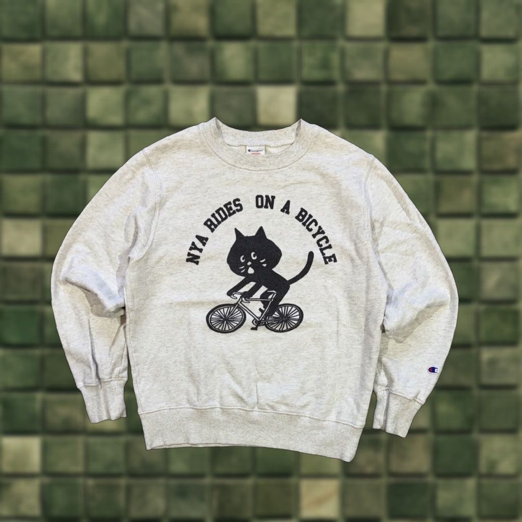Issey Miyake VINTAGE Ne-net Nya Bicycle Cat Champion & Issey Miyake Japanese Women’s Sweatshirt Sz M Gray Pullover Sweatshirt Womens M cat theme 90s Size M / US 6-8 / IT 42-44 - 1 Thumbnail