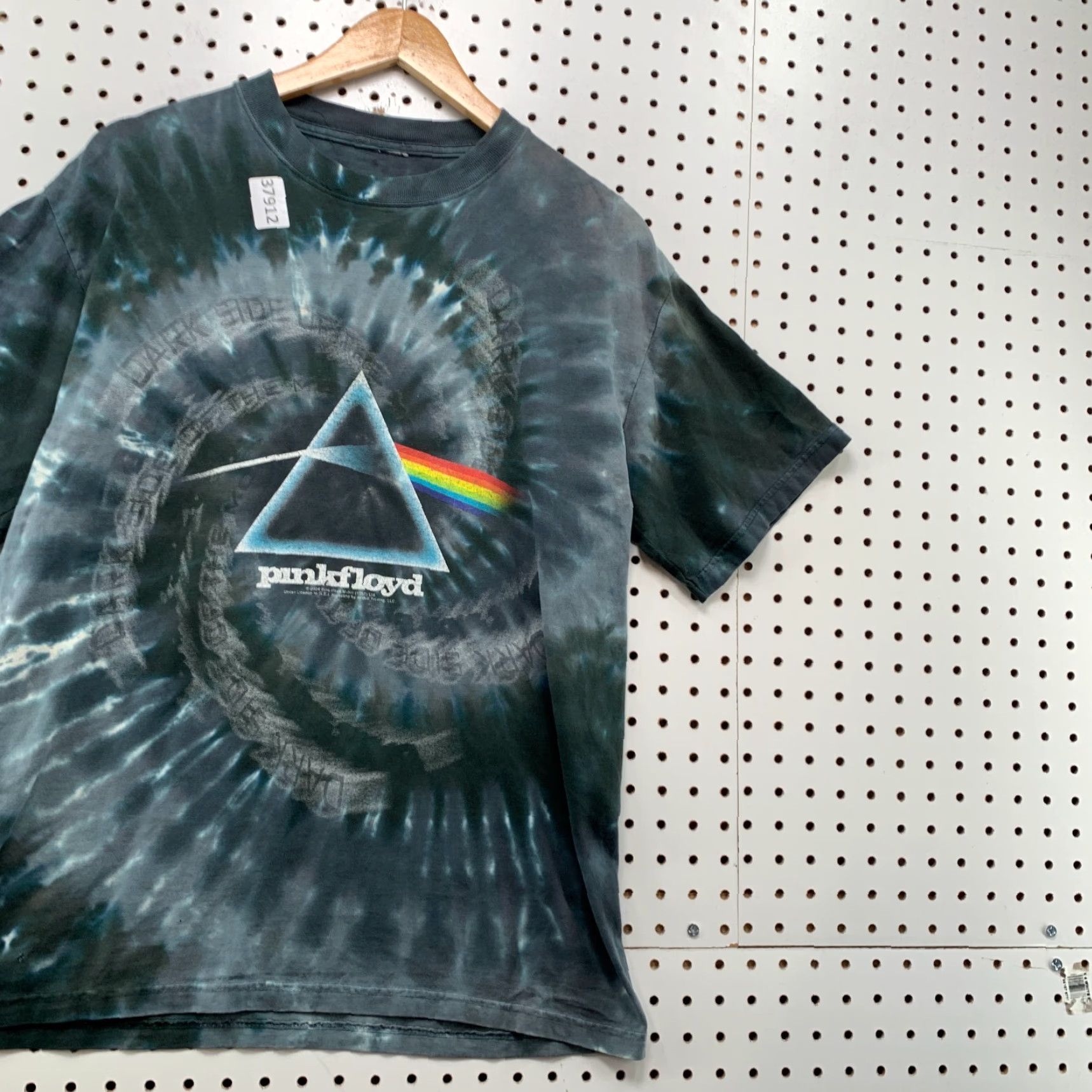Liquid Blue VINTAGE Pink Floyd Liquid Blue Tie Dye Shirt Mens Medium Blue 90s Moon Graphic Band Mens Size US M / EU 48-50 / 2 - 4 Thumbnail