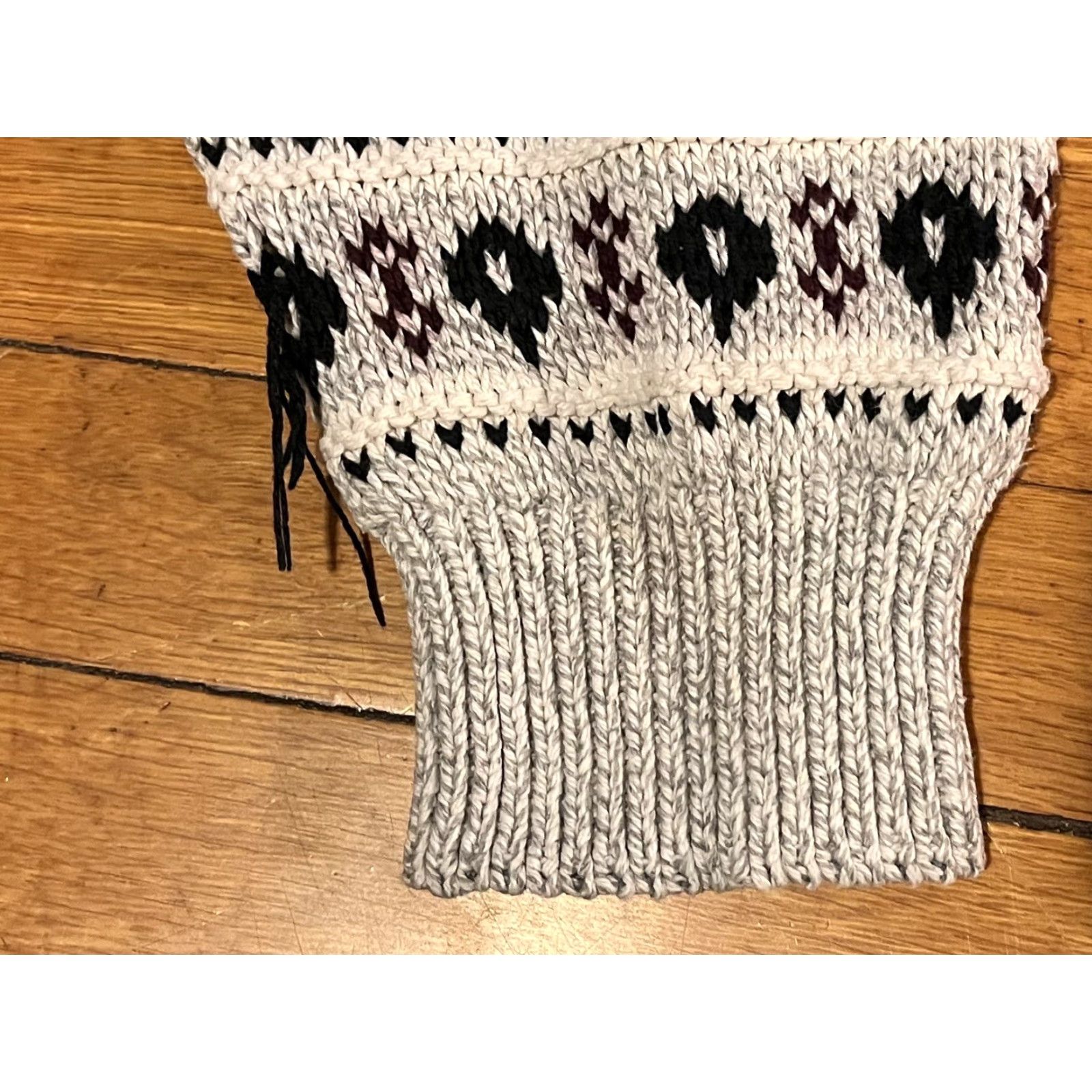 Vintage VINTAGE Adirondack Sweater Men’s Large L Beige Green Fair Isle Cardigan Knit Heavyweight 90s 80s Fall Winter Spring Summer Mens Size US L / EU 52-54 / 3 - 4 Thumbnail