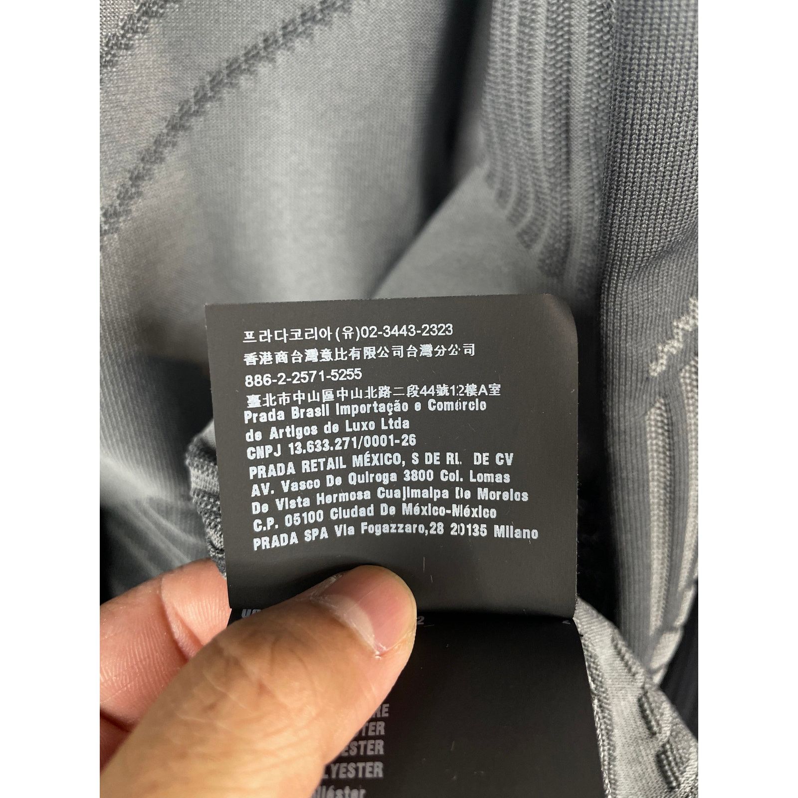 Prada Prada Tech Knit Grey & Green Cardigan Size US M / EU 48-50 / 2 - 7 Thumbnail