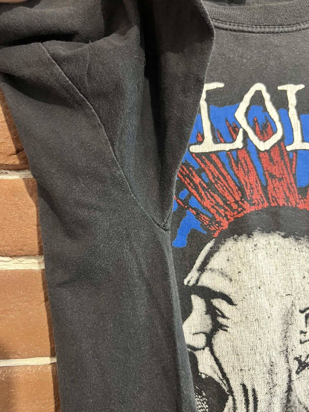 Band Tees Rare Vintage 90s The Exploited Punk Invasion Band Tee Trashe Size US L / EU 52-54 / 3 - 7 Thumbnail