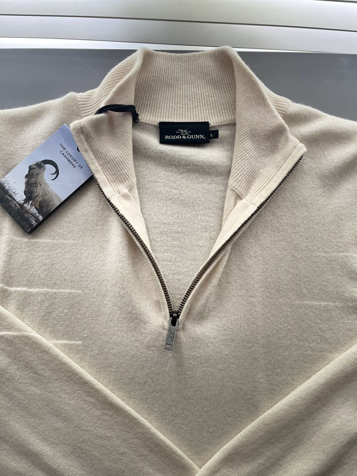 Rodd & Gunn Rodd & Gunn Cashmere Quarter Zip Sweater - Size L Size US L / EU 52-54 / 3 - 2 Thumbnail