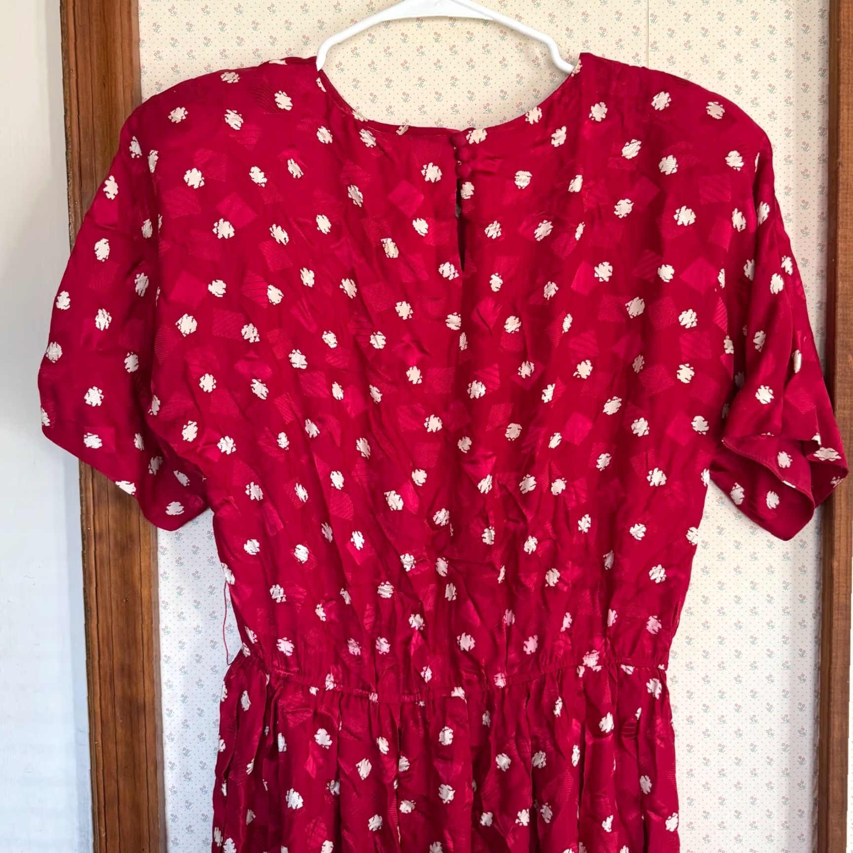Brooks Brothers VINTAGE Brooks Brothers Silk Dress Womens 10 Red Maxi Pleated Elastic Waist 80s Dress Size L / US 10 / IT 46 - 5 Thumbnail