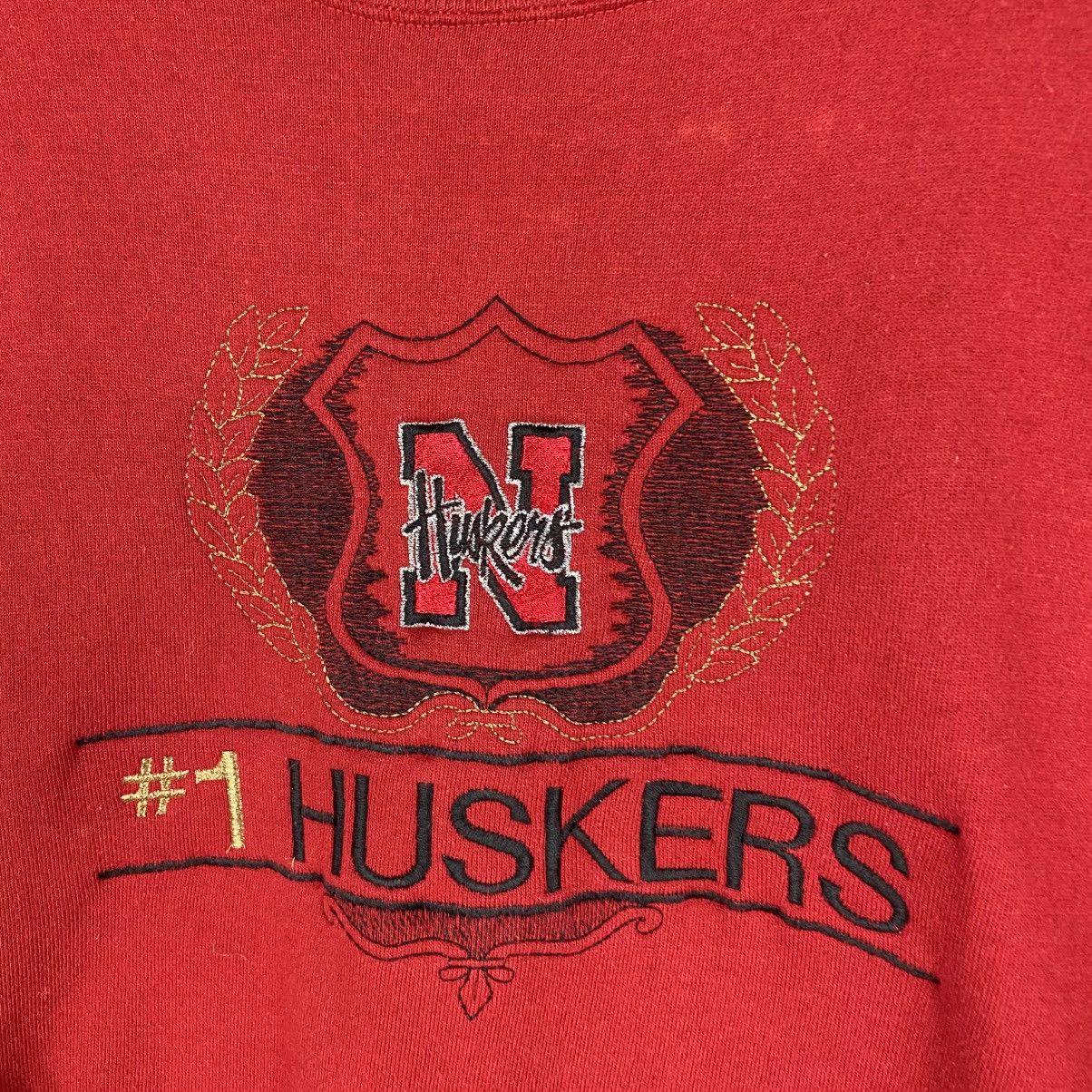 Vintage 💥90s NEBRESKA HUSKERS COLLEGE FOOTBALL CREWNECK SWEATSHIRT Size US L / EU 52-54 / 3 - 5 Thumbnail