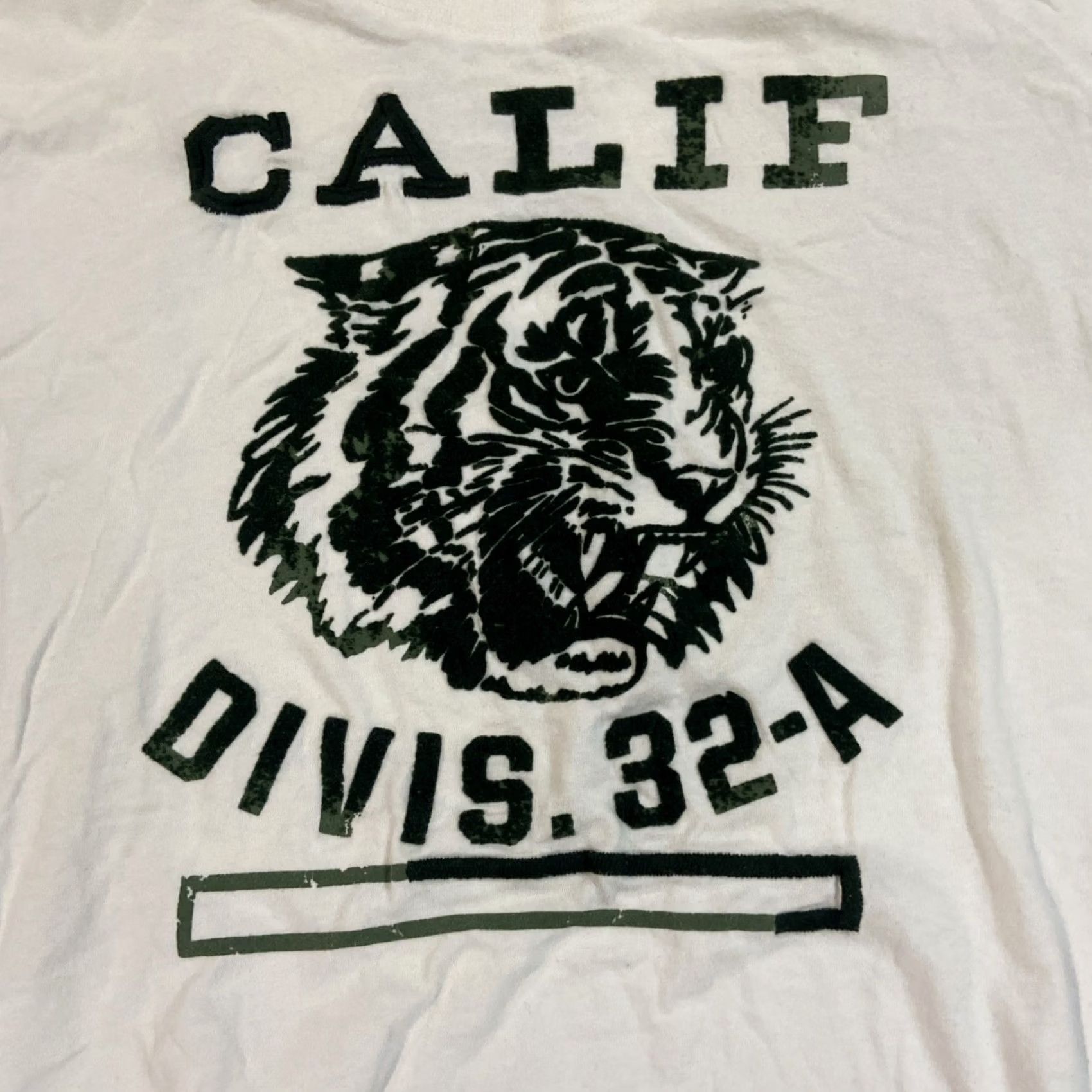 Old Navy VINTAGE Old Navy T-Shirt Tiger White XL Mens Crew Neck Short Sleeve Y2K 90s Roaring Size US XL / EU 56 / 4 - 2 Thumbnail
