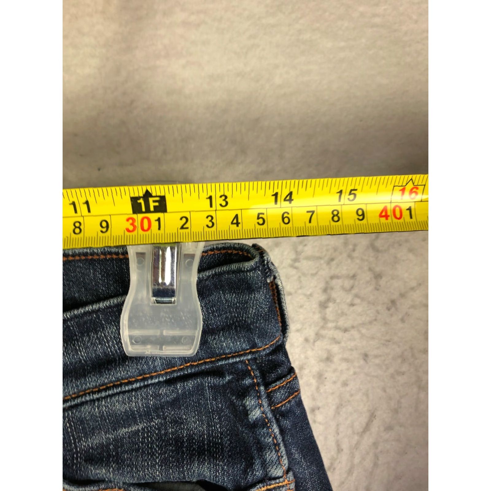 7 For All Mankind 7 For All Mankind Juniors Size 27 Low Rise Straight Leg Blue Denim Jeans Size 27" / US 4 / IT 40 - 2 Thumbnail