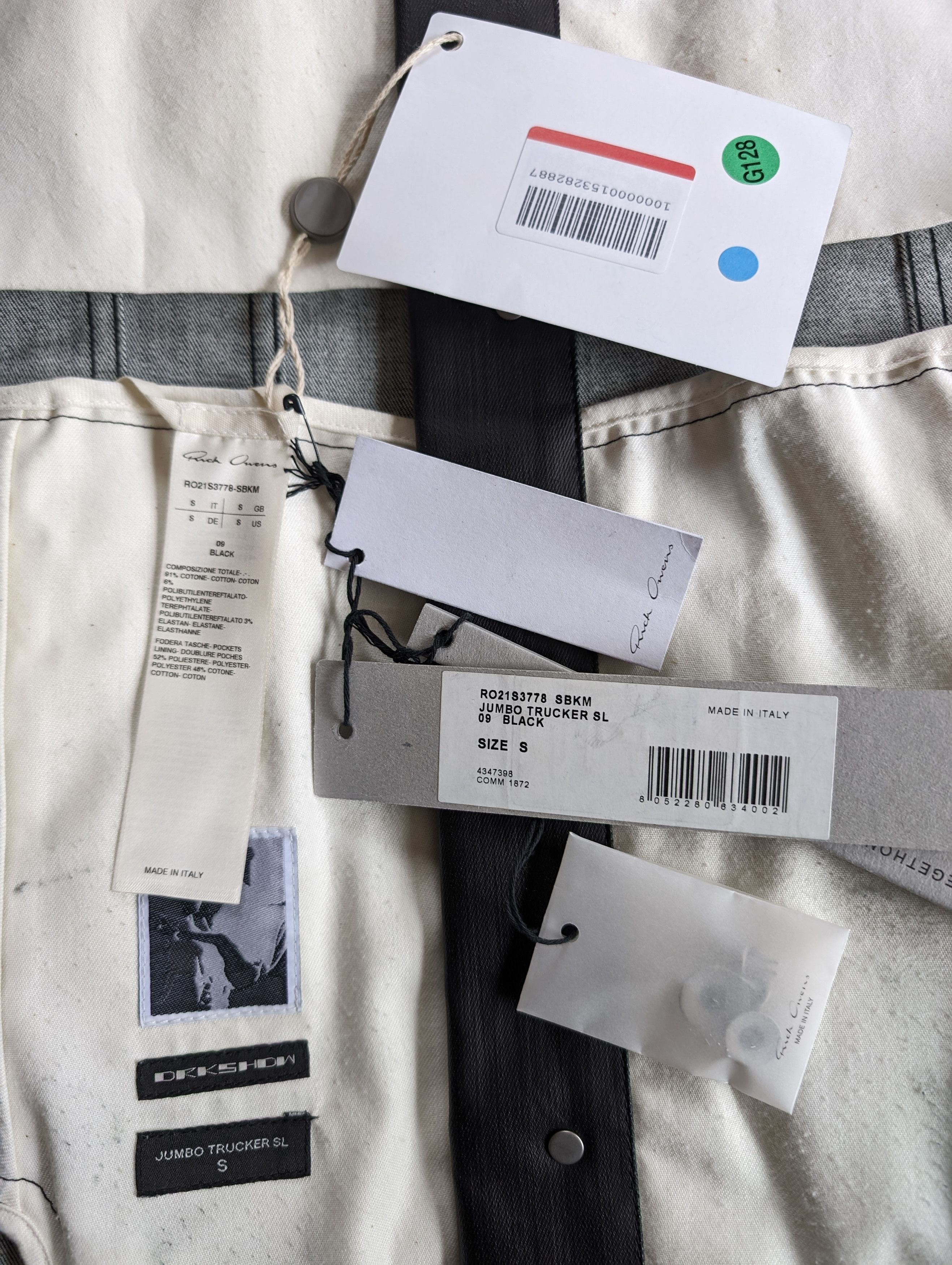Rick Owens SS21 Runway Jumbo Cutout Sleeveless Denim Trucker Size US S / EU 44-46 / 1 - 9 Thumbnail