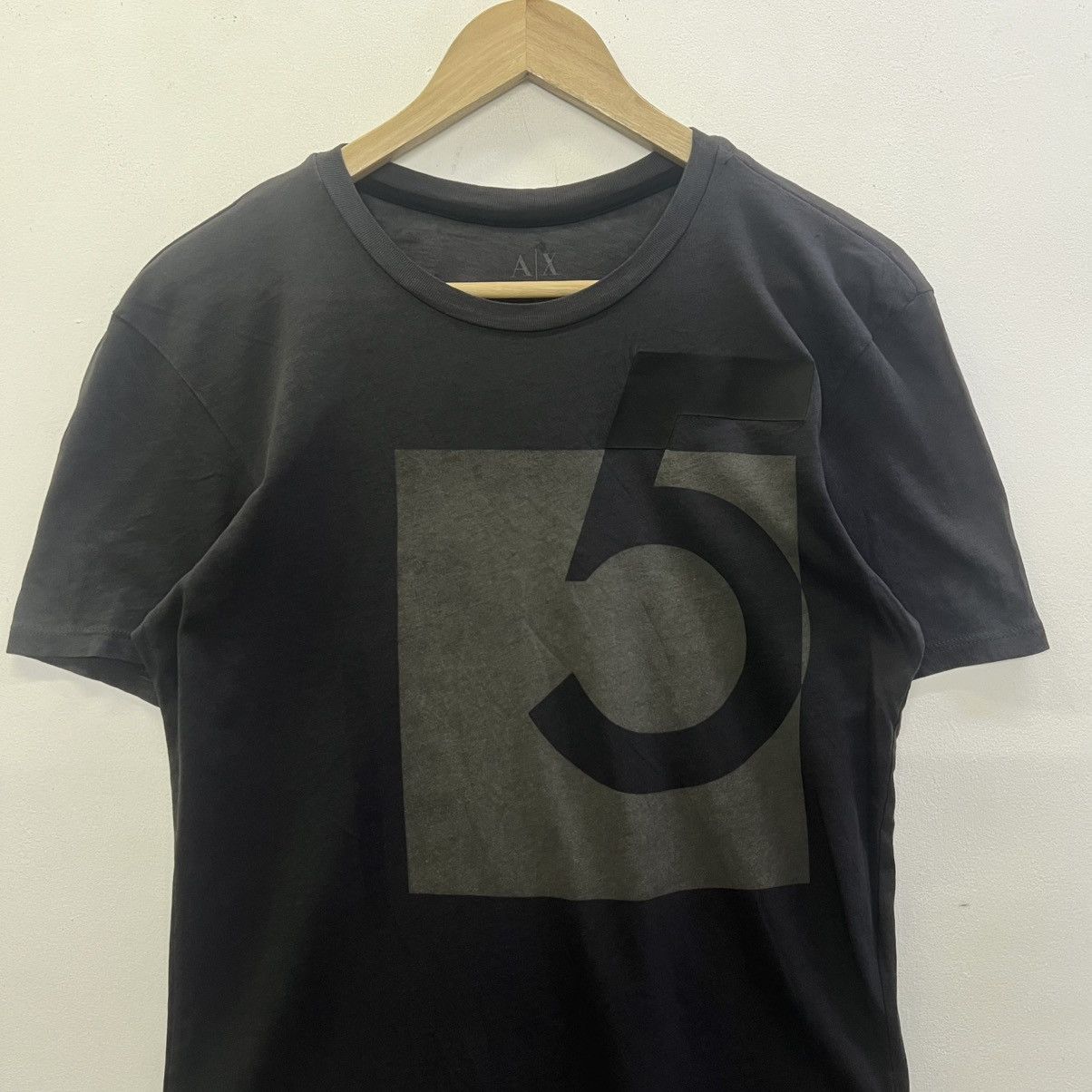 Armani Exchange ARMANI EXCHANGE 5th Anniversary JAPAN Commemorative Tshirt Size US S / EU 44-46 / 1 - 3 Thumbnail