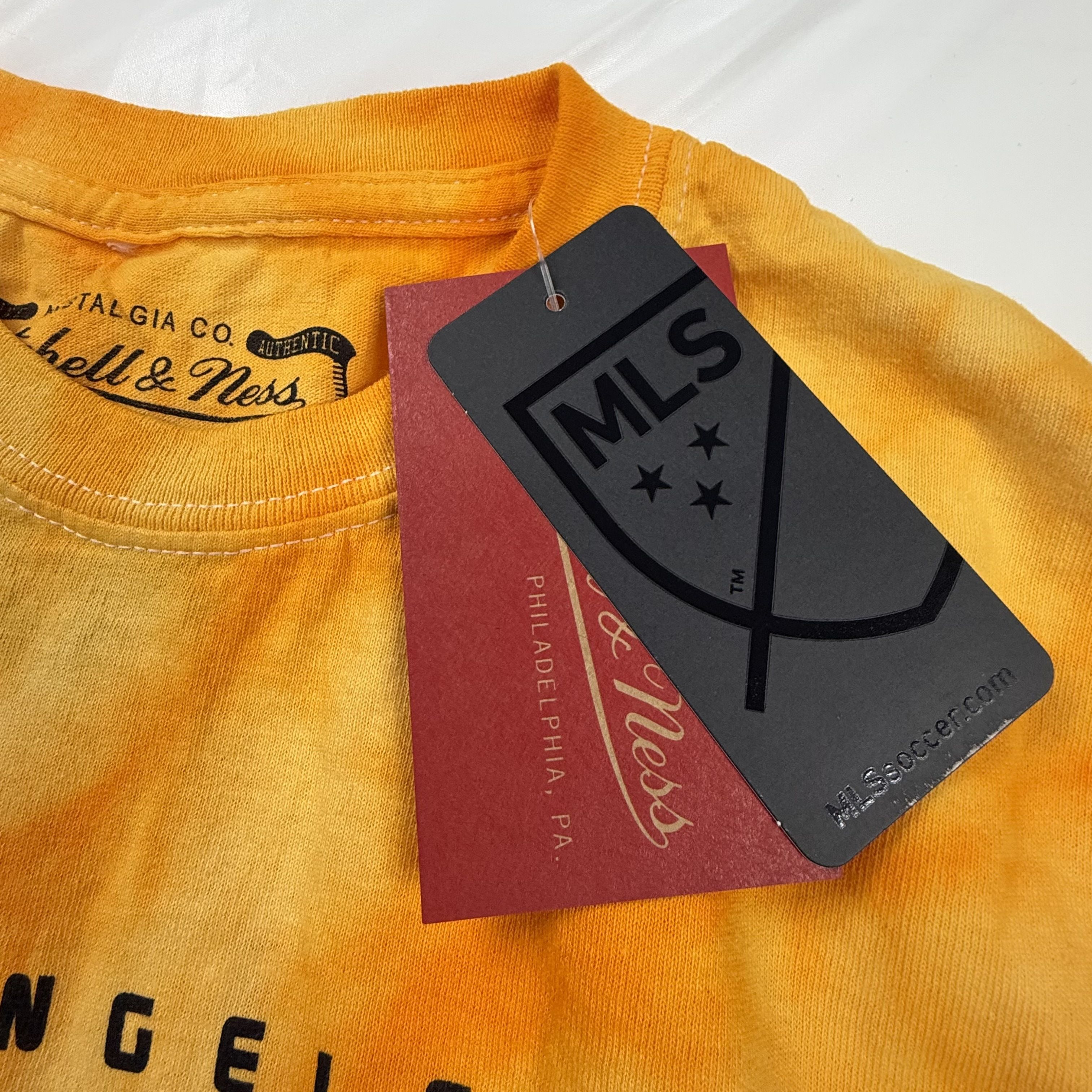 Mitchell & Ness Mitchell & Ness LA Galaxy MLS Tie Dye T-Shirt Large NWT Size US L / EU 52-54 / 3 - 6 Thumbnail