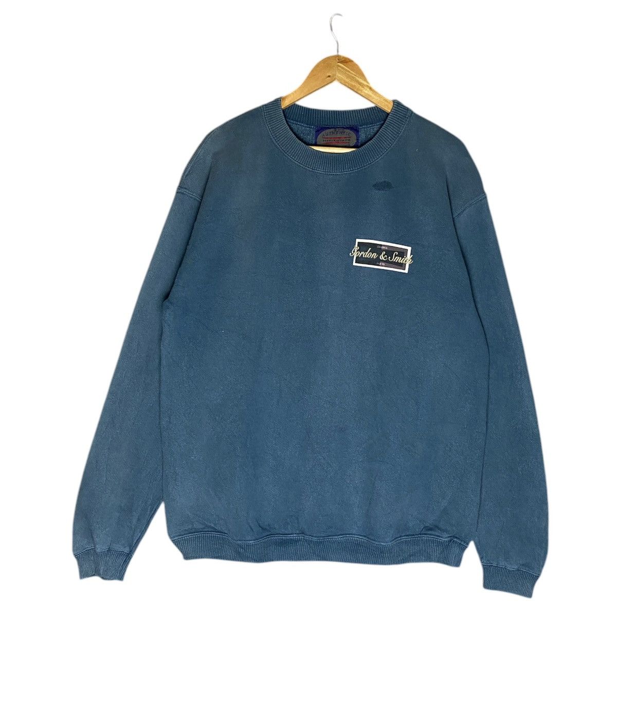Vintage Vintage Gordon & Smith Sunfaded Sweatshirt Size US L / EU 52-54 / 3 - 1 Thumbnail