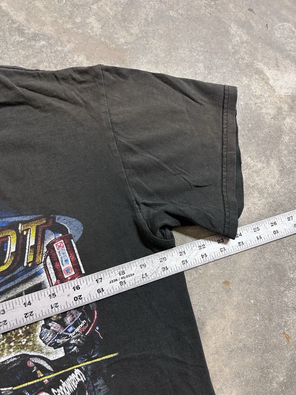 Chase Authentics Vintage Y2K Dale Earnhardt Nascar Racing Faded T-Shirt Size US M / EU 48-50 / 2 - 6 Thumbnail