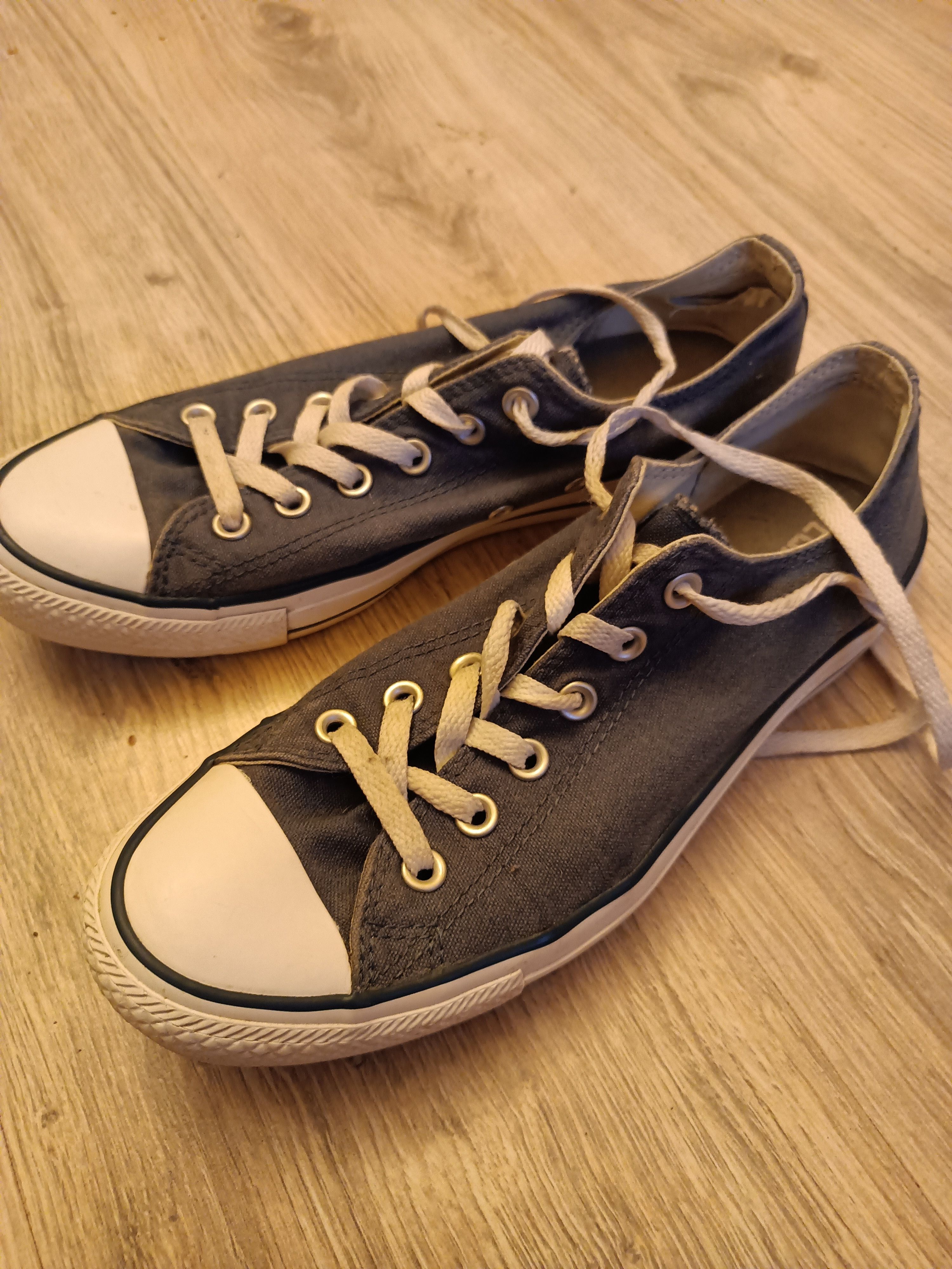 Converse Converse sneakers and unisex. Very good condition. Size US 8 / EU 41 - 1 Thumbnail