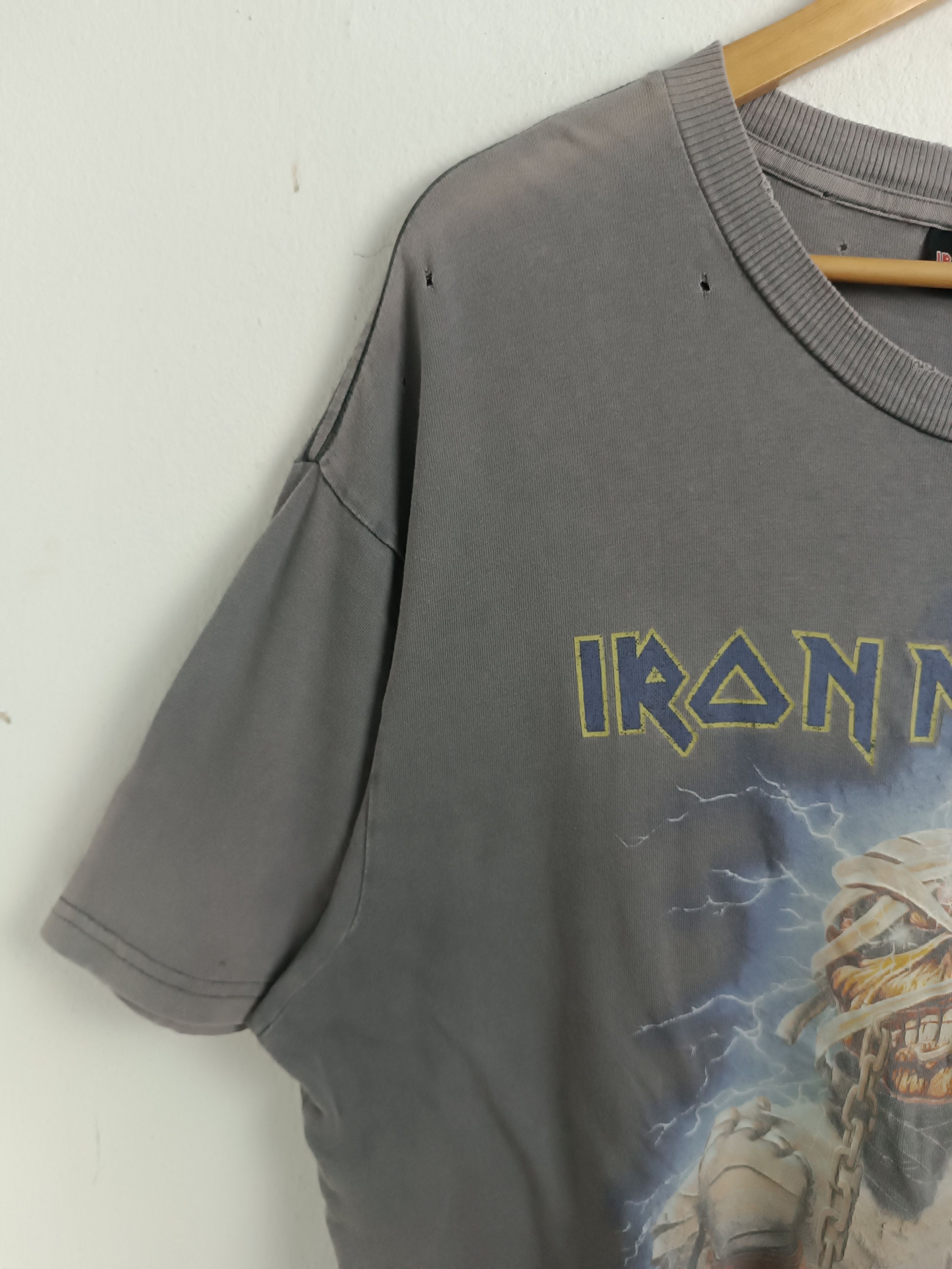 Band Tees THRASHED FADED VINTAGE IRON MAIDEN EDDIE METAL ROCK PUNK TEE Size US XL / EU 56 / 4 - 5 Thumbnail