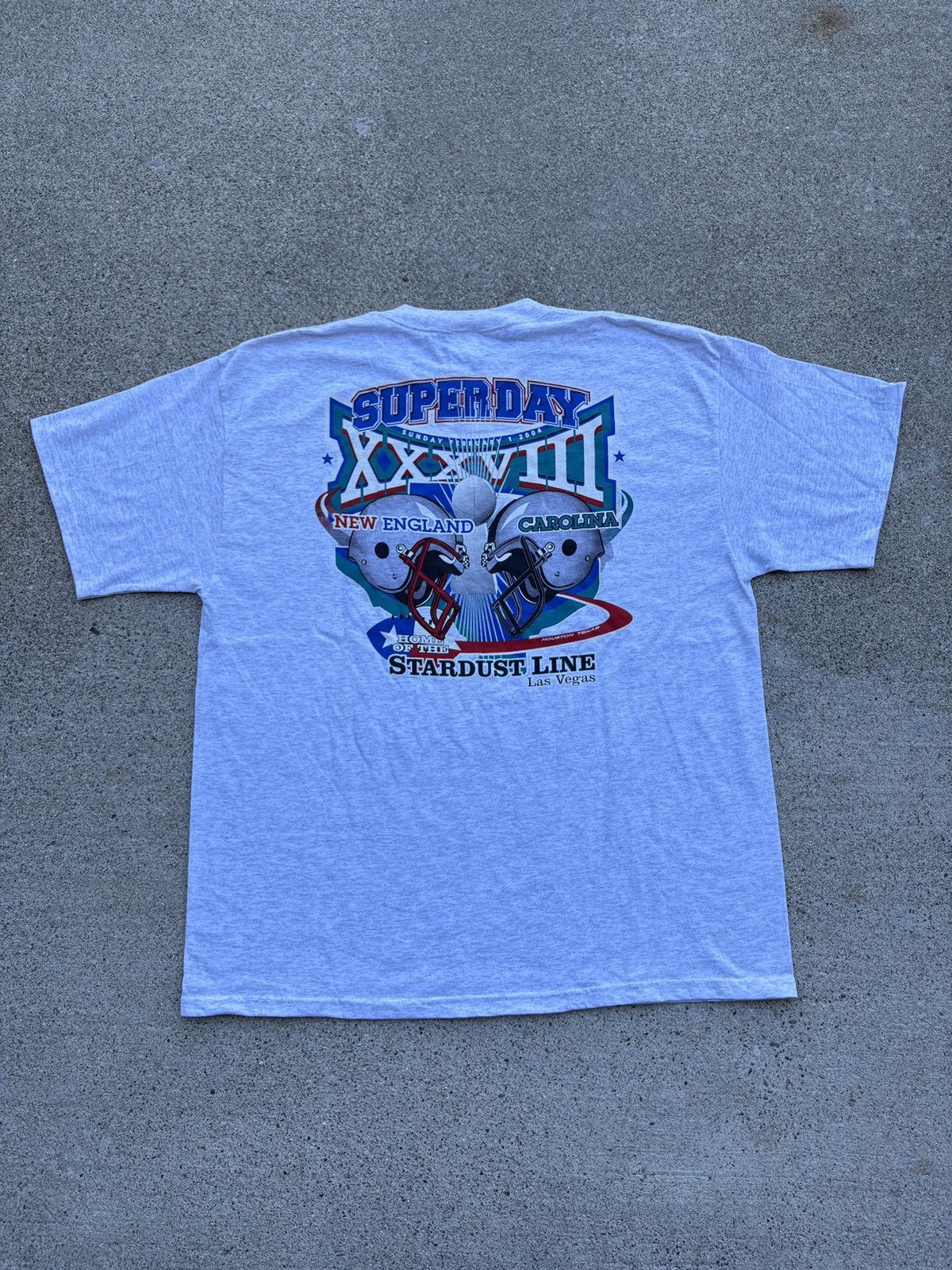 NFL Vintage 2004 NFL “Super Bowl XXXVIII” Grey T-Shirt Size XL Size US XL / EU 56 / 4 - 1 Thumbnail