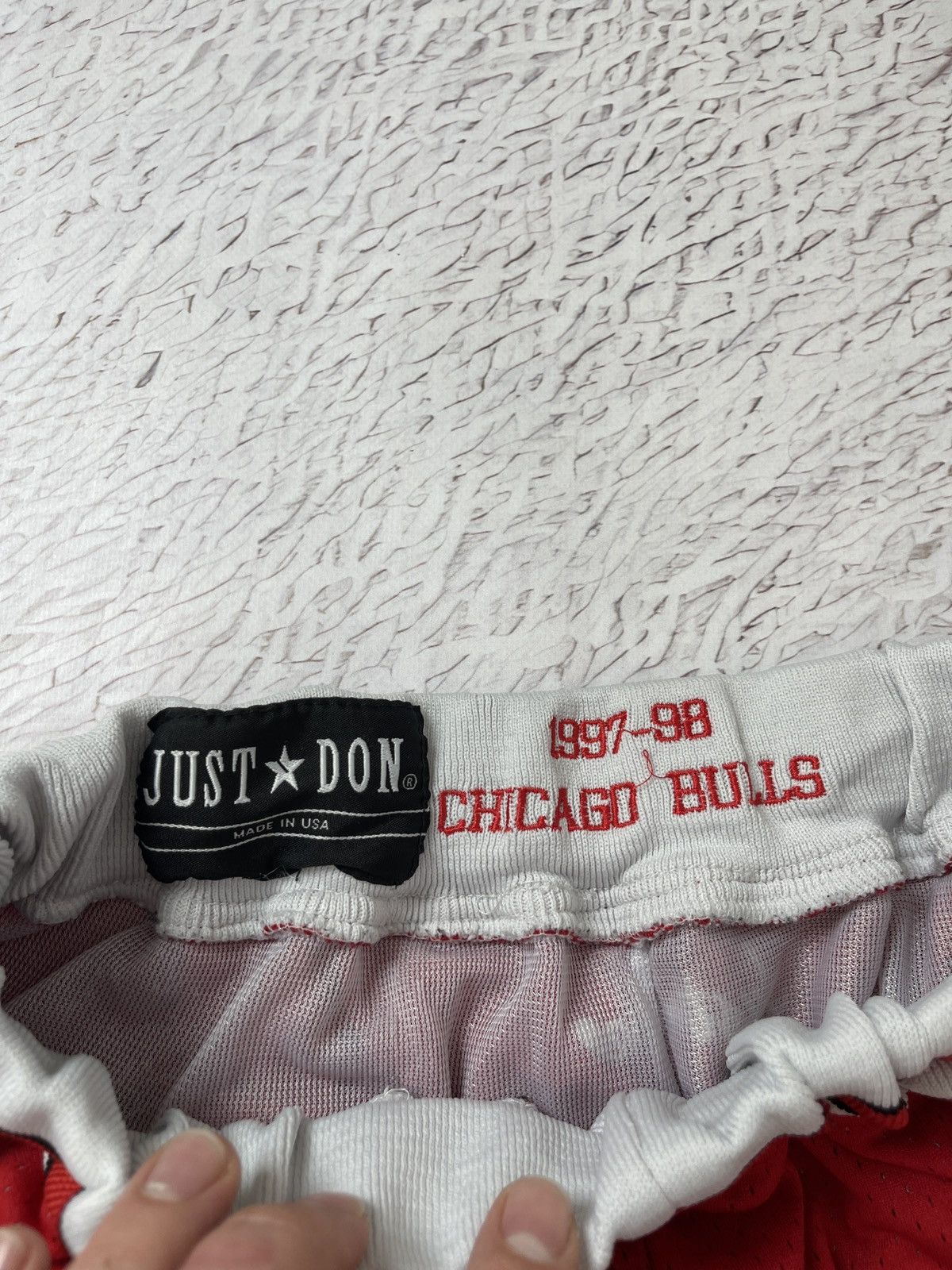 NBA Chicago Bulls Just Don vintage made in USA shorts 1997-98 Size US 30 / EU 46 - 9 Thumbnail