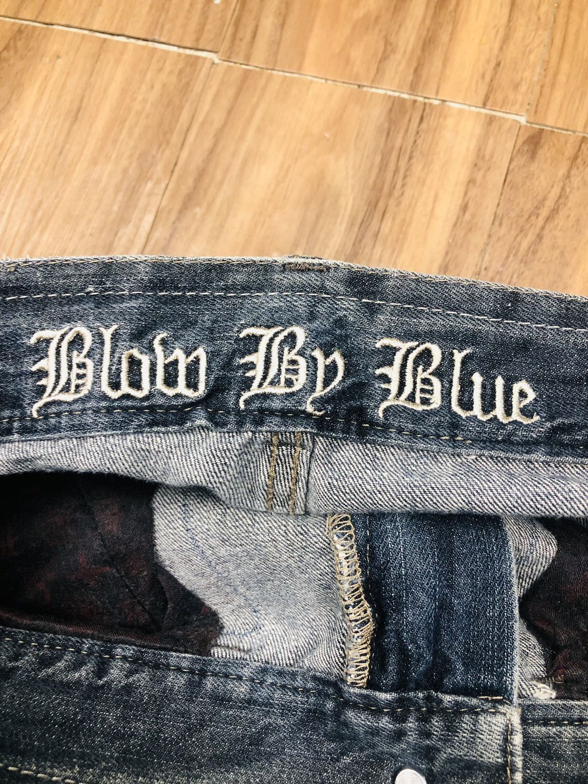 Other Blow By Blue Distress Bootcut Jeans (34) Size US 31 - 11 Thumbnail