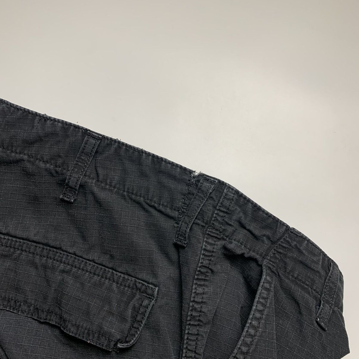 Other Vintage Carhartt Regular Cargo Distressed Pants Faded Y2K Size US 32 / EU 48 - 12 Thumbnail