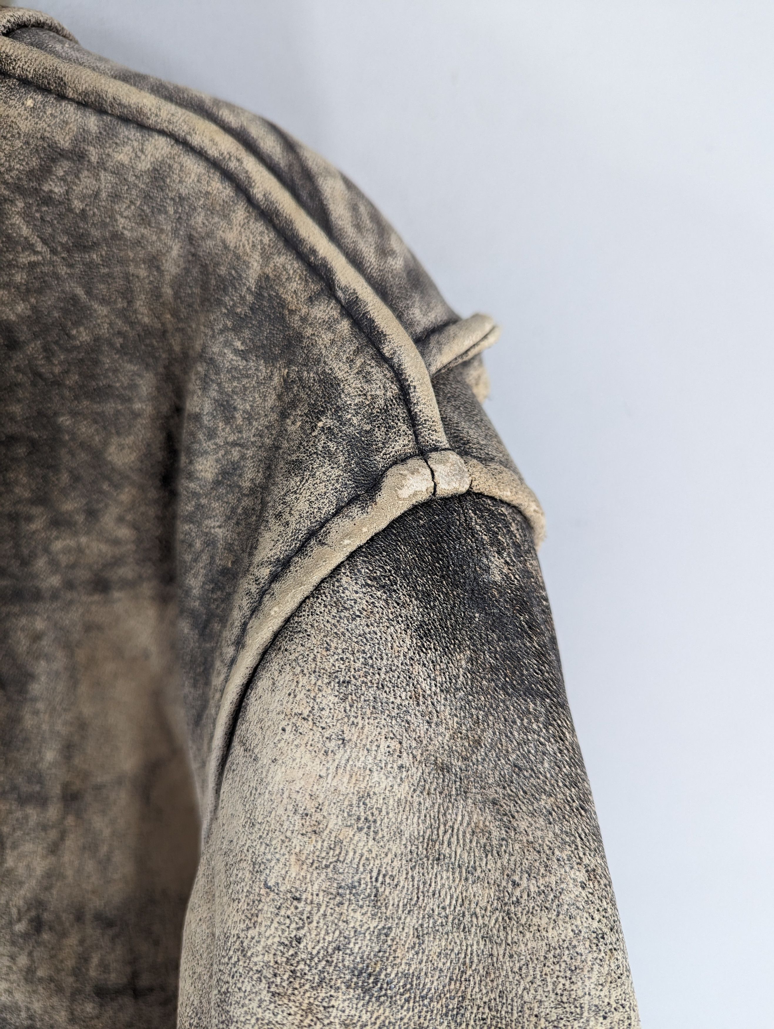 Vintage 🔥Vintage England Soft Leather Distressed Sherpa Jacket Size US L / EU 52-54 / 3 - 16 Thumbnail
