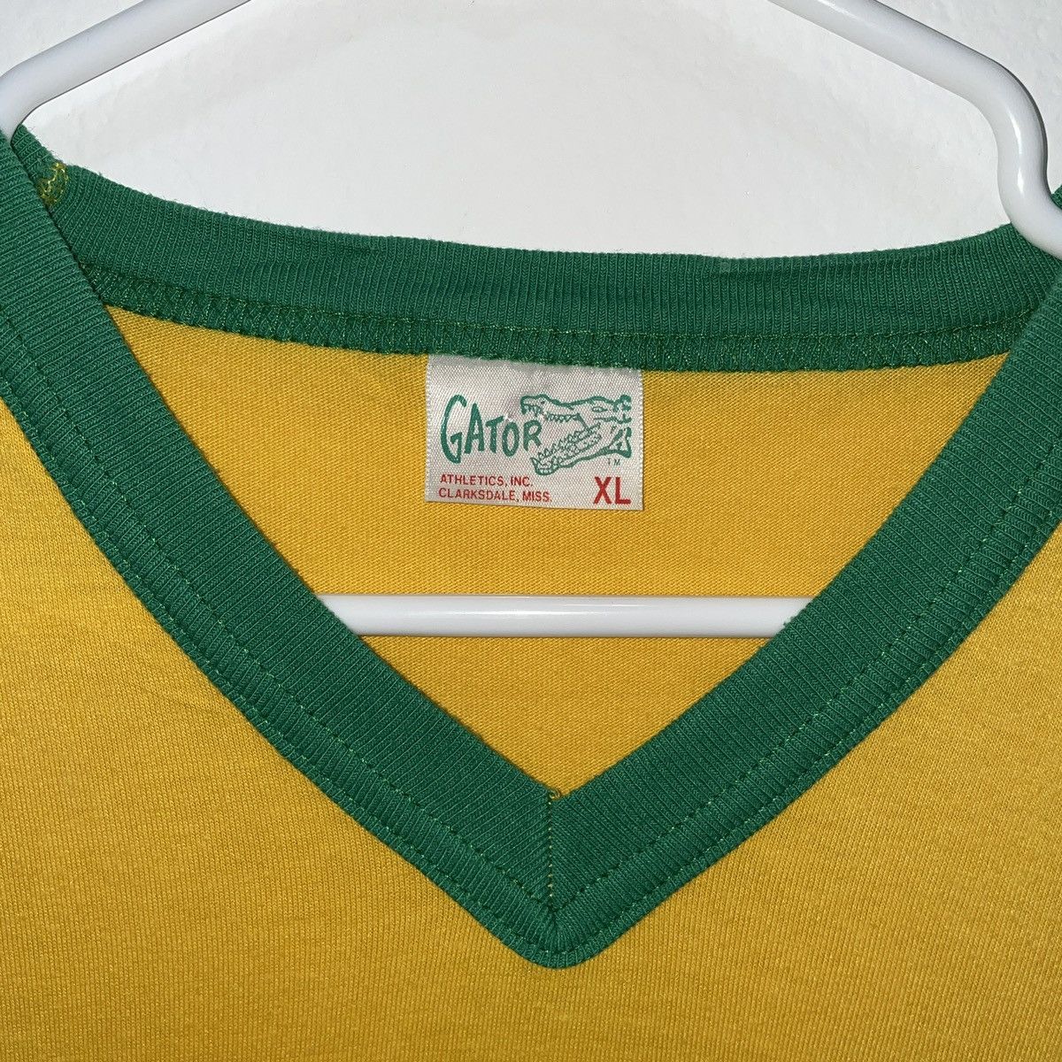Vintage Gator Athletics Jersey Style shirt Size US XL / EU 56 / 4 - 4 Thumbnail