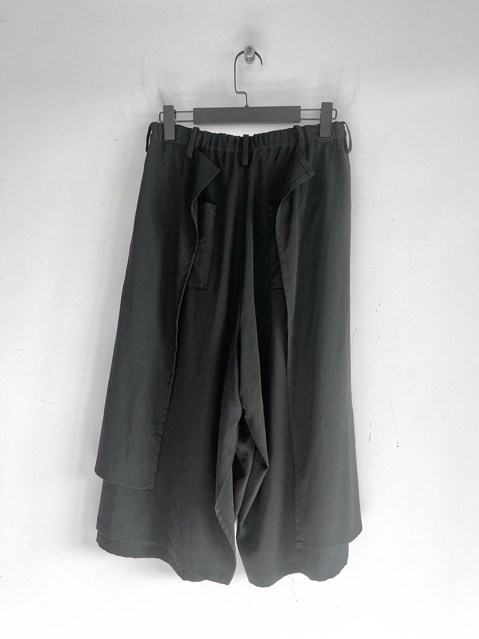 Yohji Yamamoto Yohji Yamamoto - de Chine Multi Layered Button Wide Pants Size US 30 / EU 46 - 3 Thumbnail